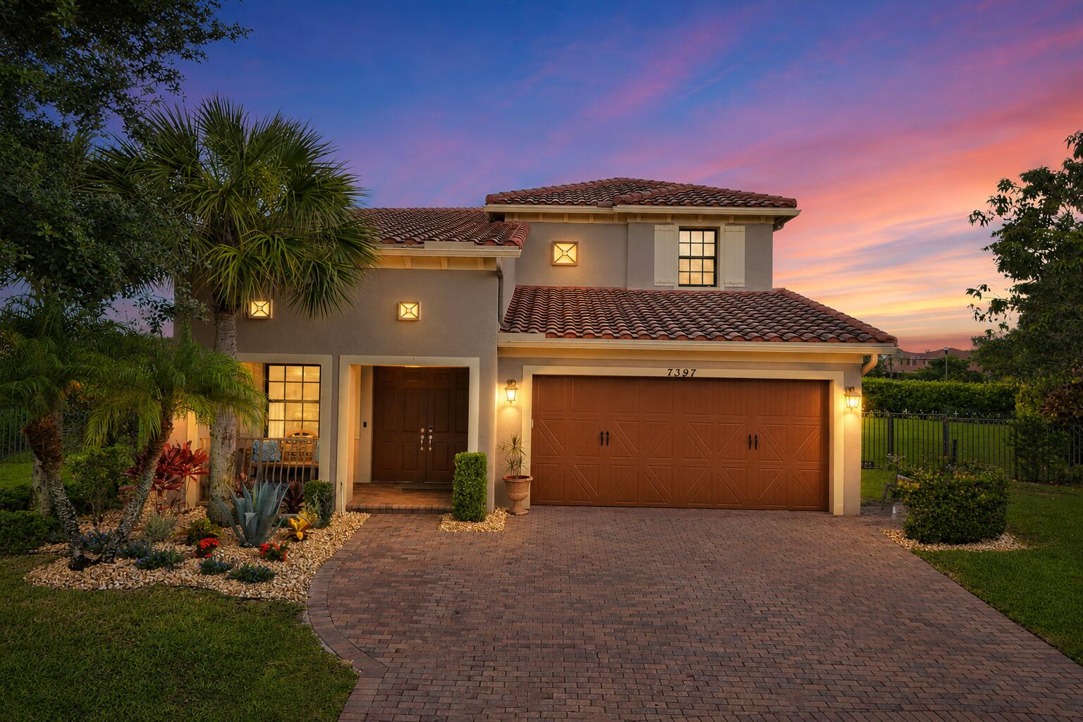 Beautifully updated 5-bedroom plus large loft, 3.5-bath Parkland Reserve home built in 2010 with a first-floor primary on an oversized pie-shaped cul-de-sac lot. Impact windows and doors, renovated white kitchen w/ quartzite waterfall countertops, center island, pantry & abundant storage, all opening to the spacious family room. Two-story ceilings fill the home with natural light & highlight the elegant curved staircase. Upstairs features four spacious bedrooms & a large loft. Enjoy a newer heated saltwater pool with water features (2019), covered patio, fully fenced yard with plenty of room to play, new flooring, fresh interior paint, expanded driveway & professional landscaping. Low HOA. Walk to parks and A-rated schools with shopping, dining and major highways just minutes away.