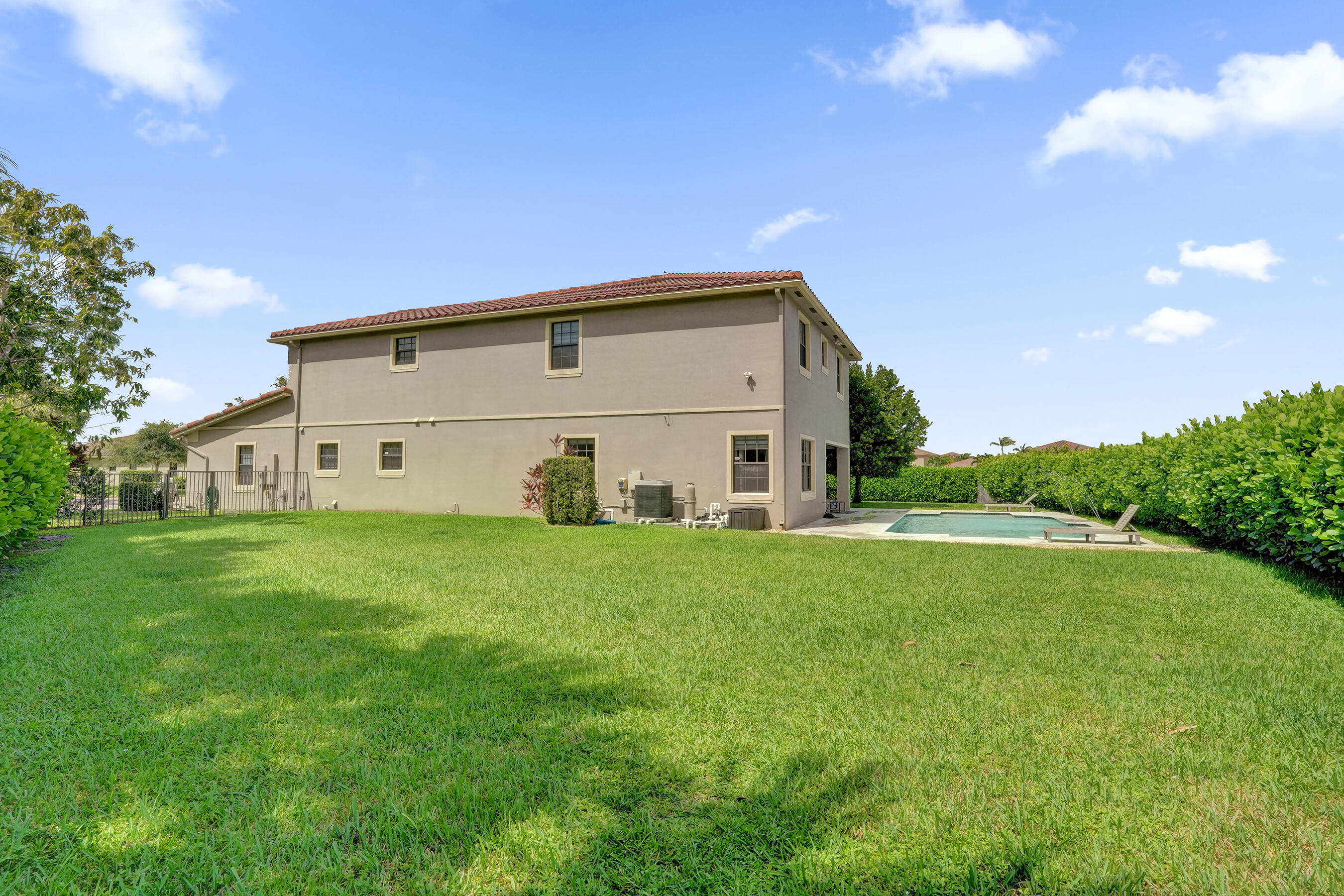 PARKLAND VILLAGE REPLAT ONE - Residential