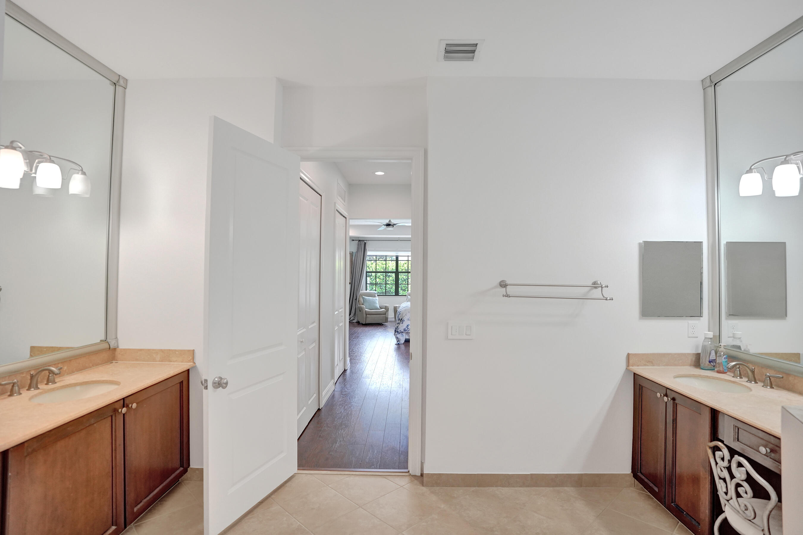 PARKLAND VILLAGE REPLAT ONE - Residential