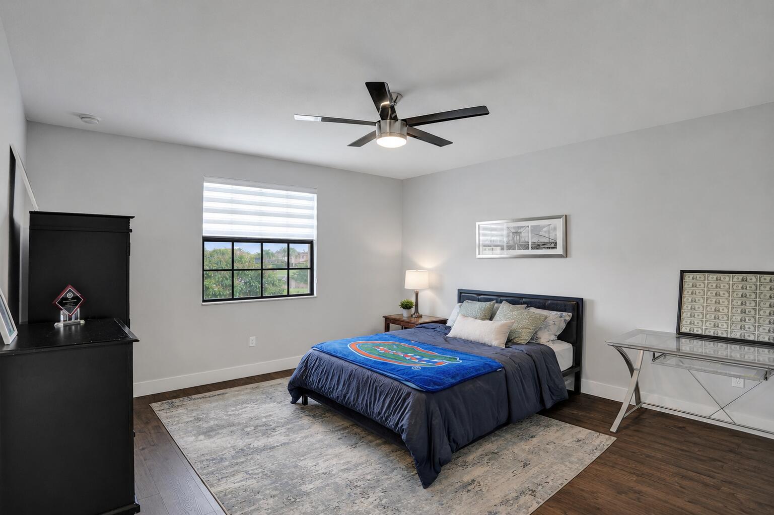PARKLAND VILLAGE REPLAT ONE - Residential