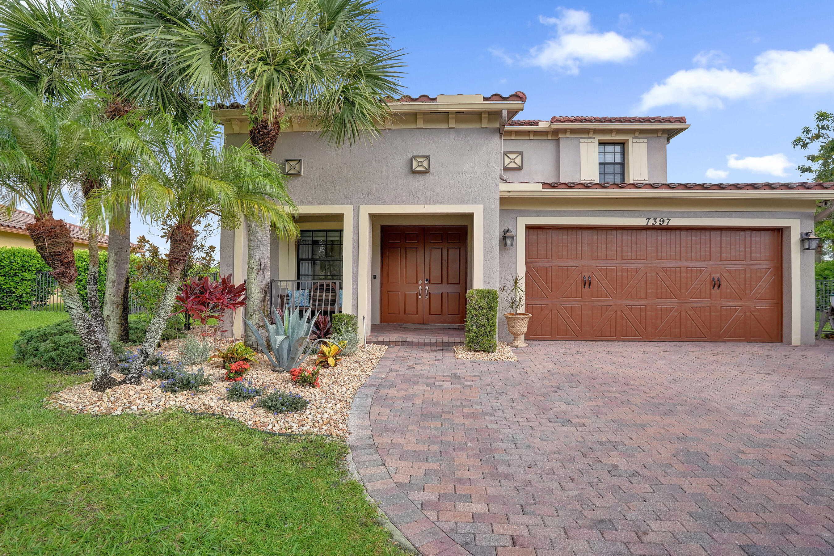 PARKLAND VILLAGE REPLAT ONE - Residential