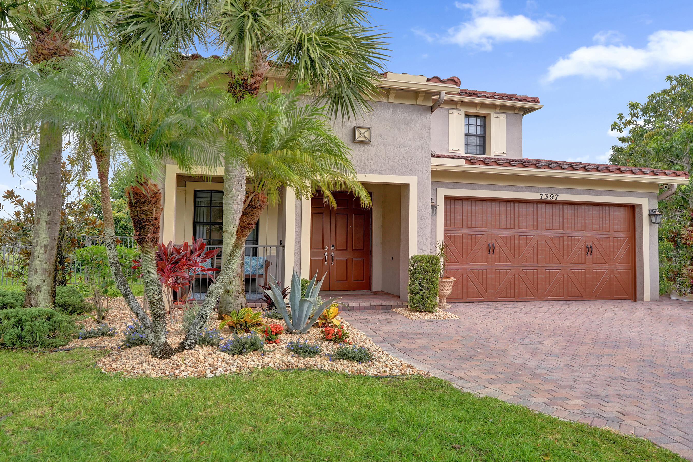 PARKLAND VILLAGE REPLAT ONE - Residential