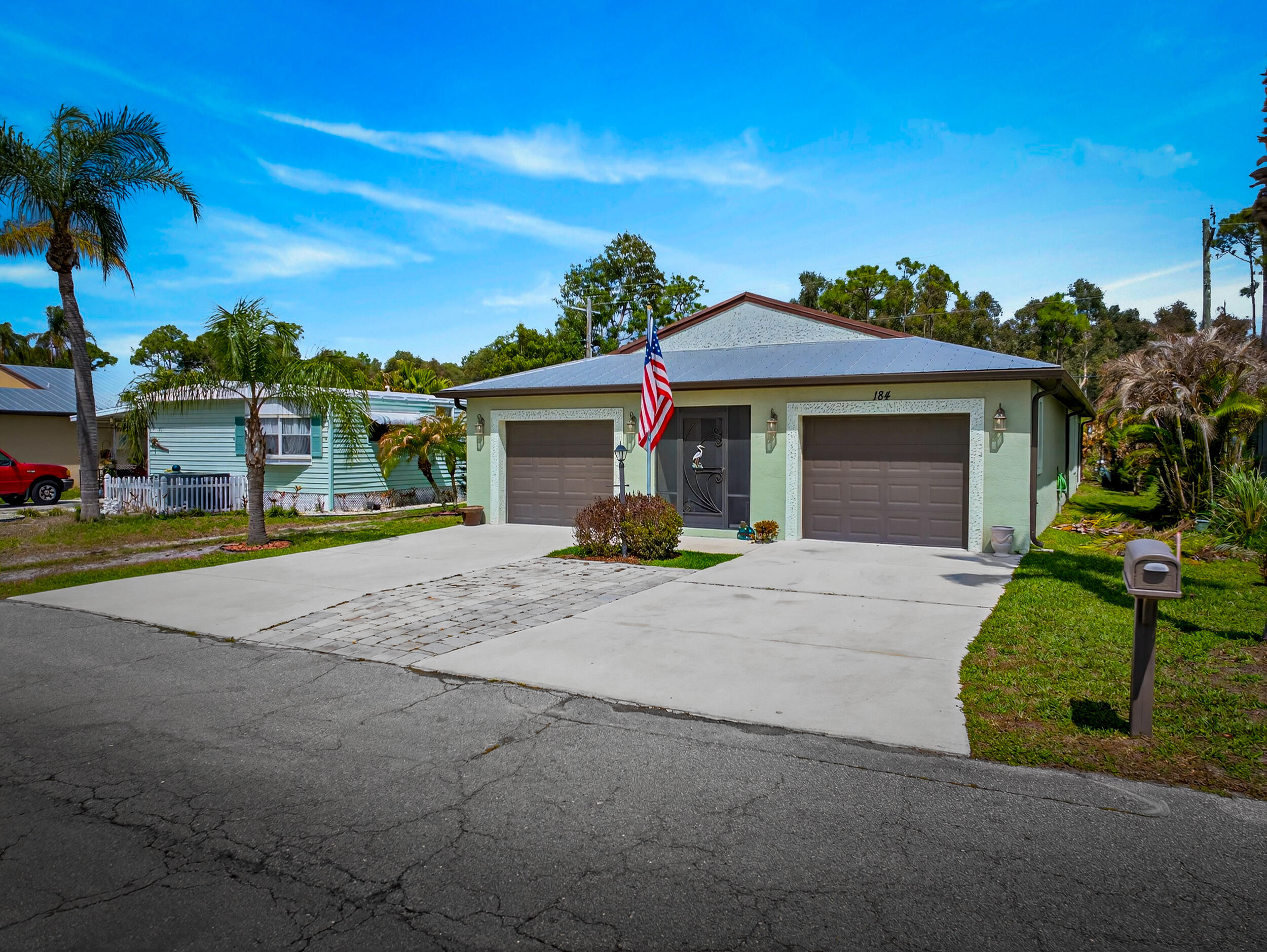 SPANISH LAKES 1 - Residential