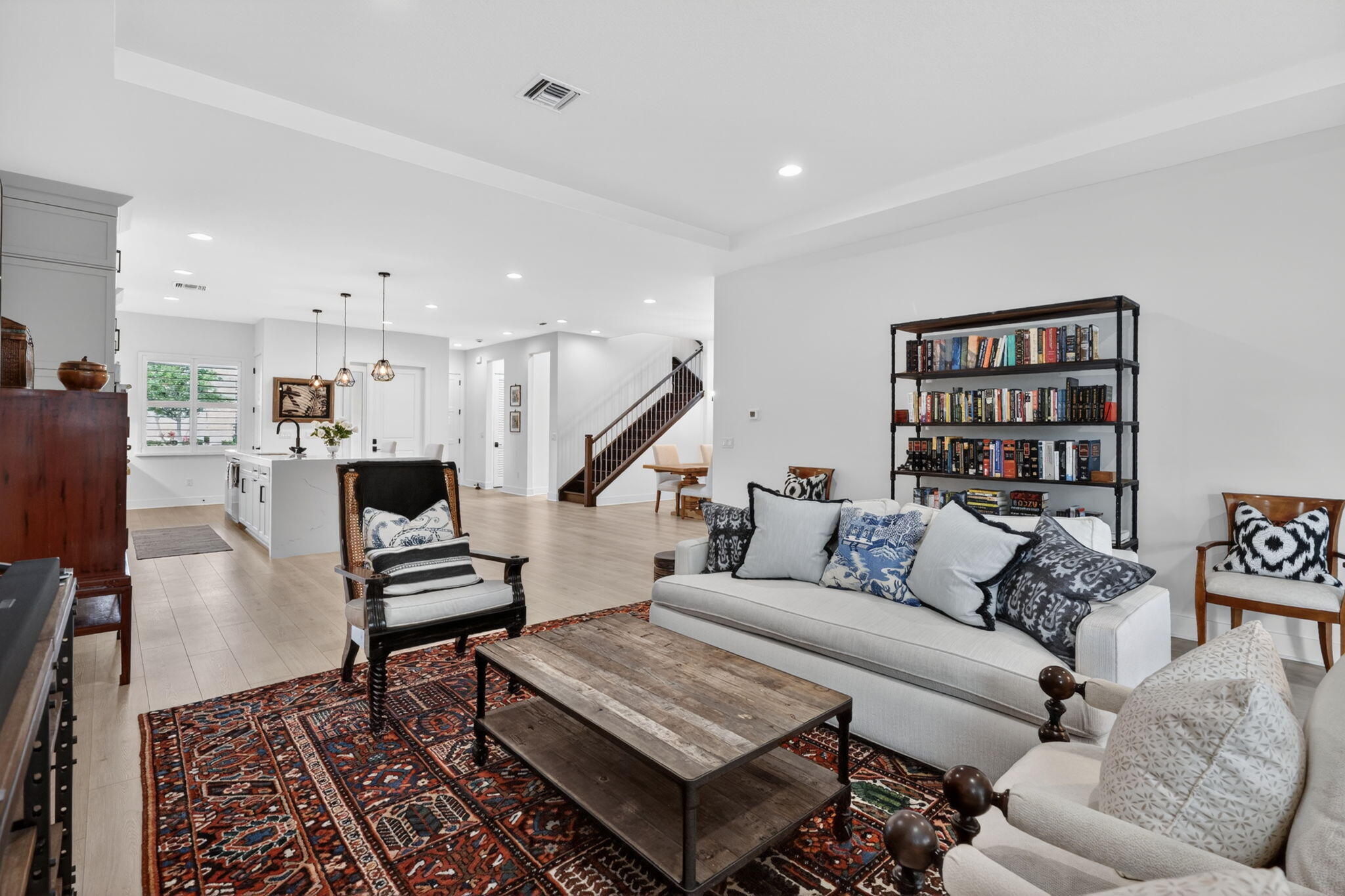 ARTISTRY - Residential