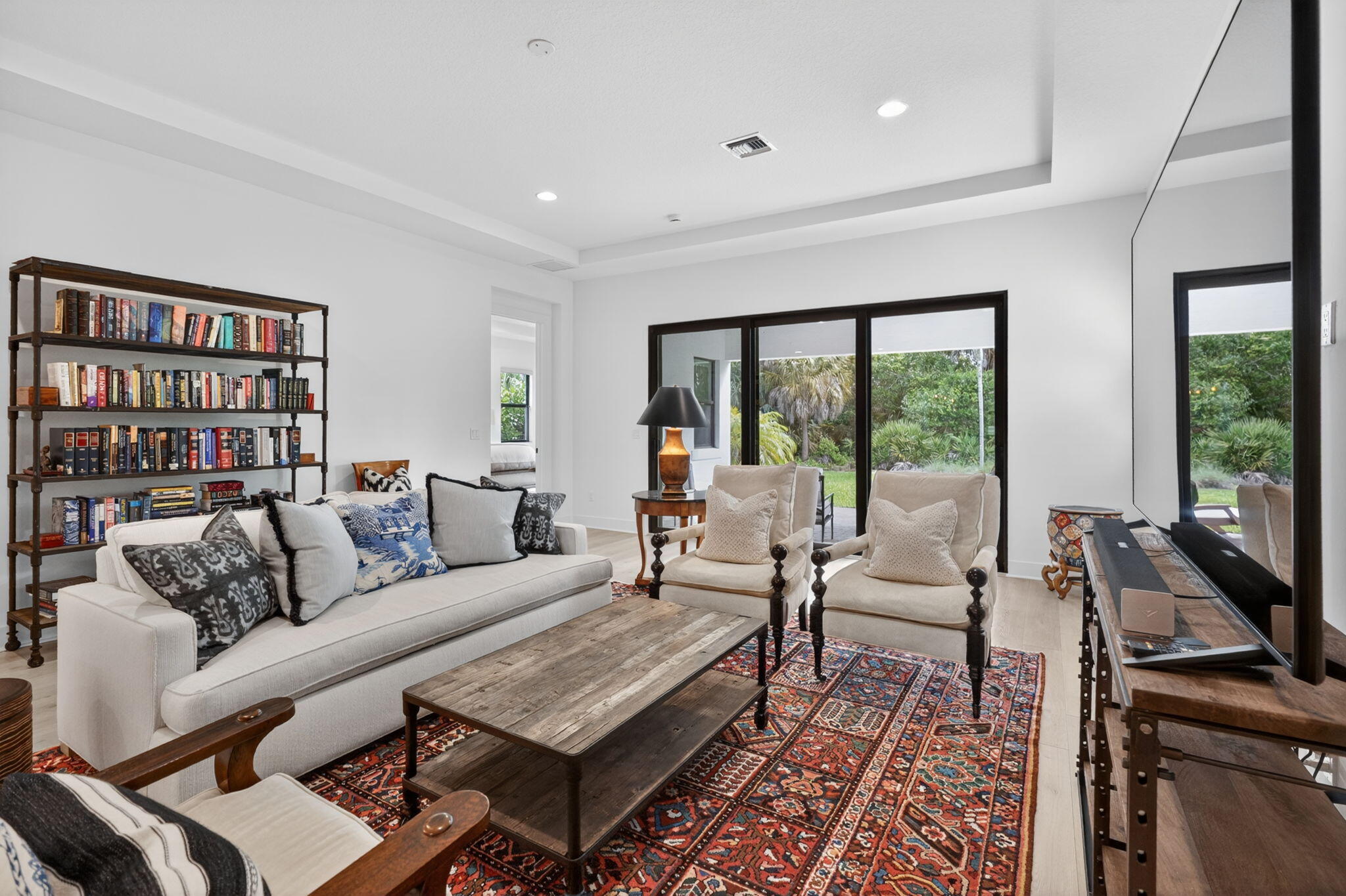 ARTISTRY - Residential
