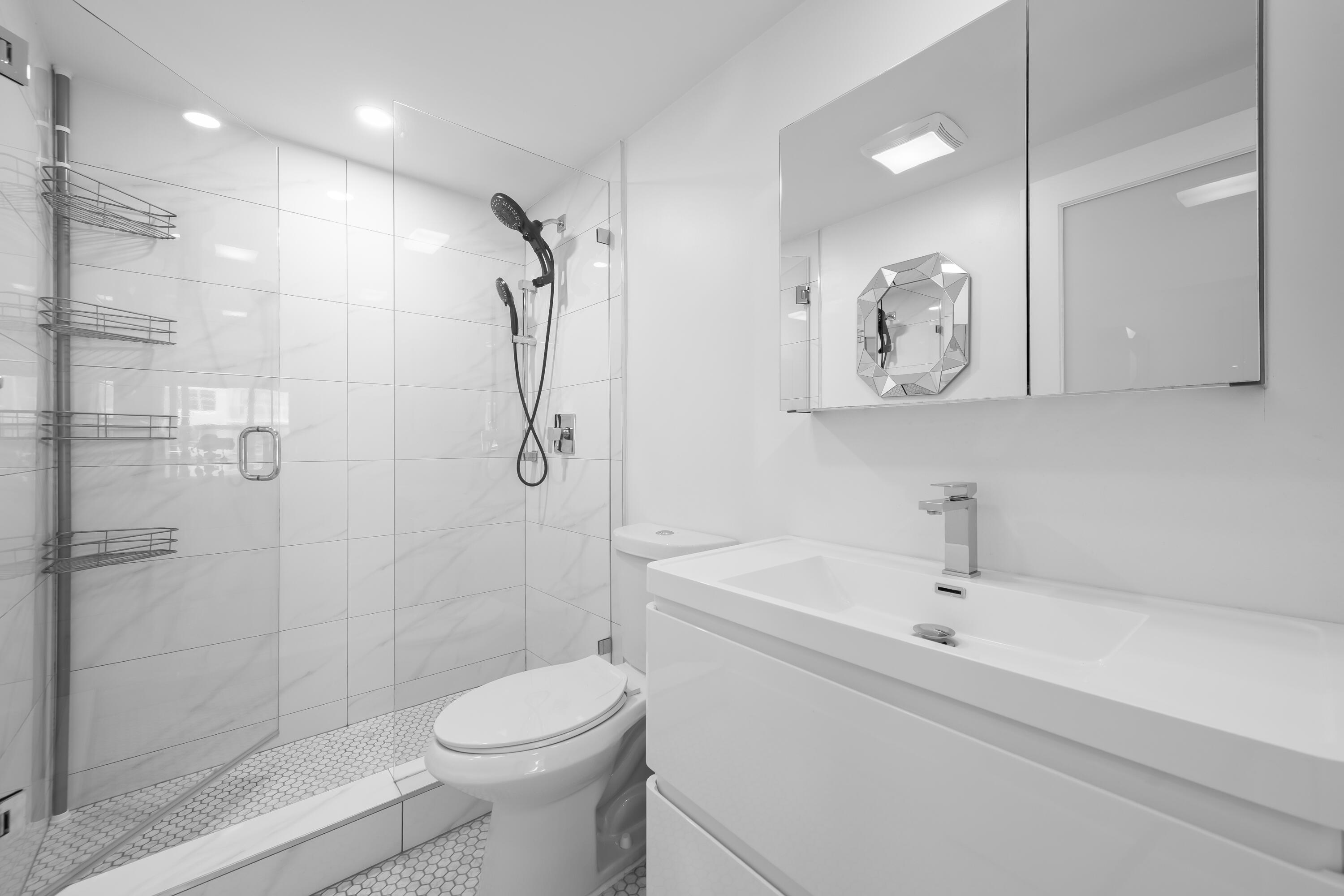 ROYAL AMBASSADOR CONDO - Residential Lease