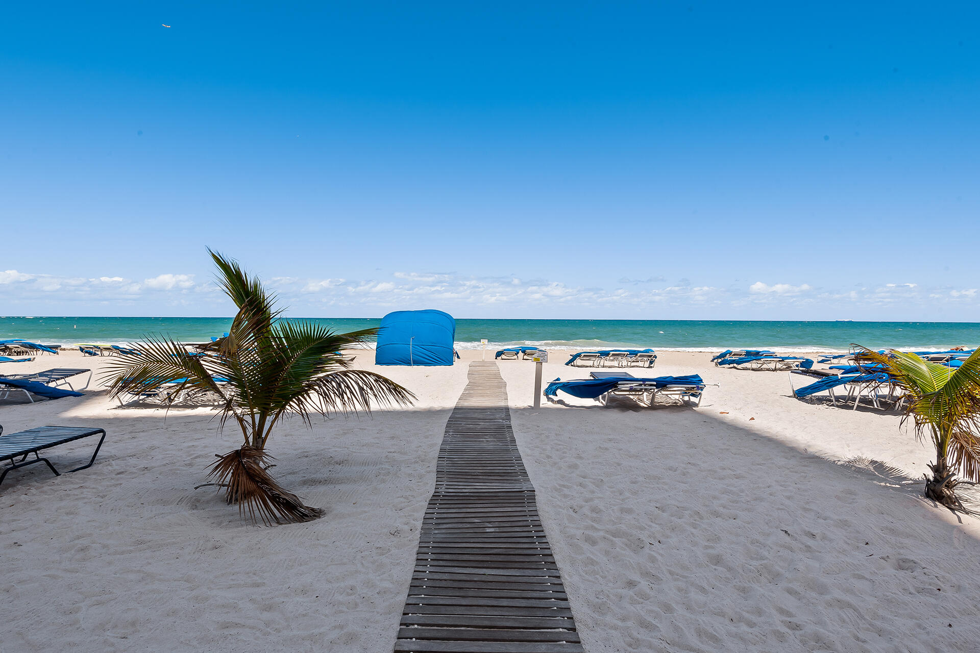 ROYAL AMBASSADOR CONDO - Residential Lease