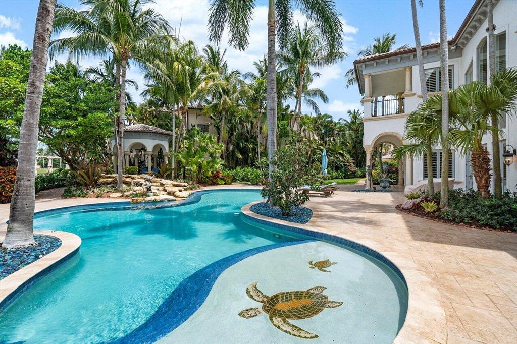 MIZNER LAKE ESTATES - Residential