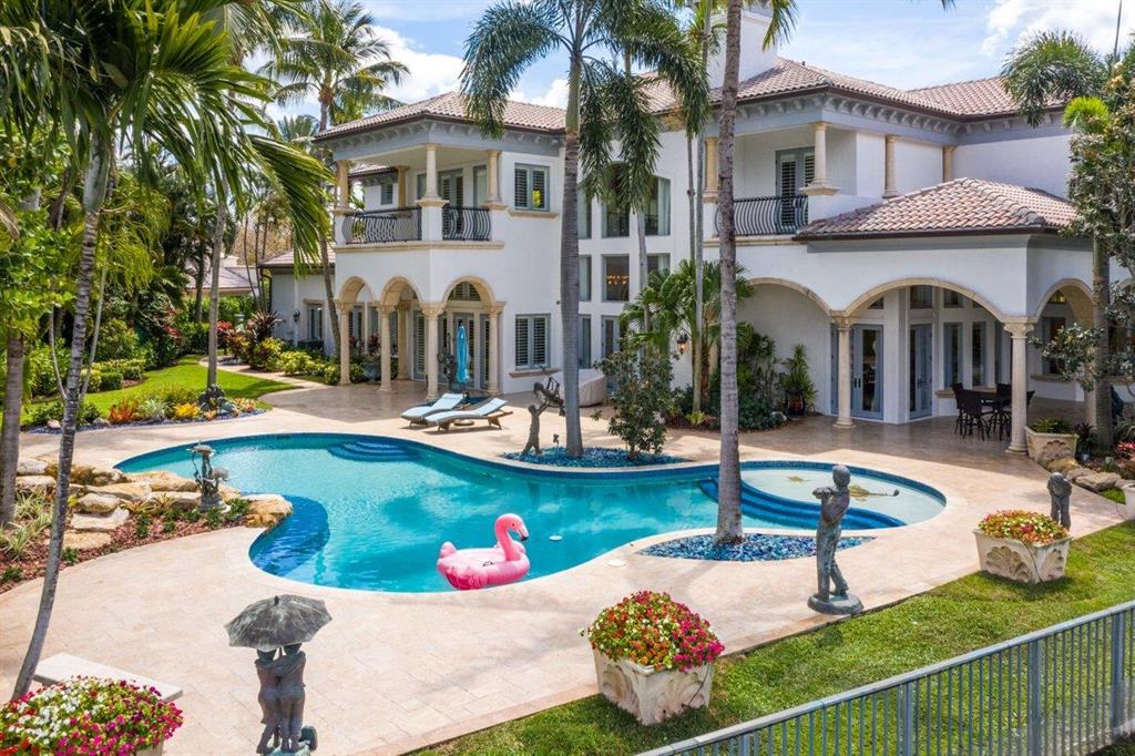 MIZNER LAKE ESTATES - Residential