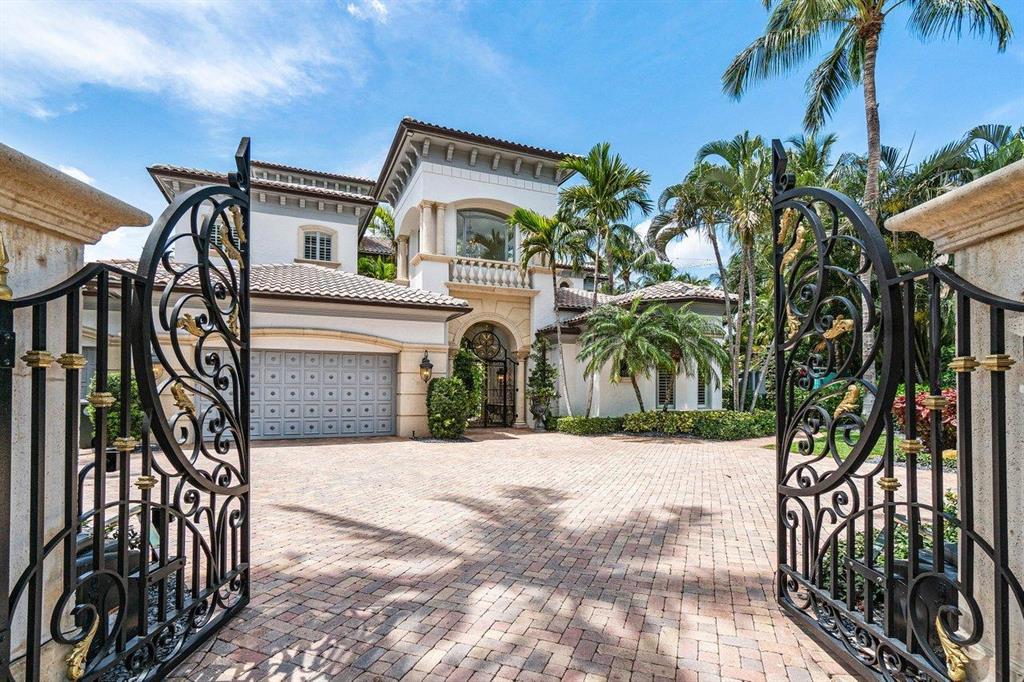 MIZNER LAKE ESTATES - Residential