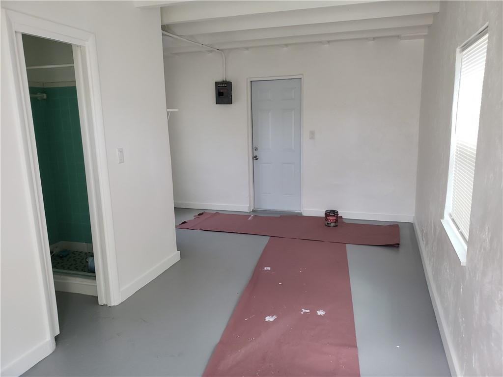 CROISSANT PARK RESUB - Residential Lease