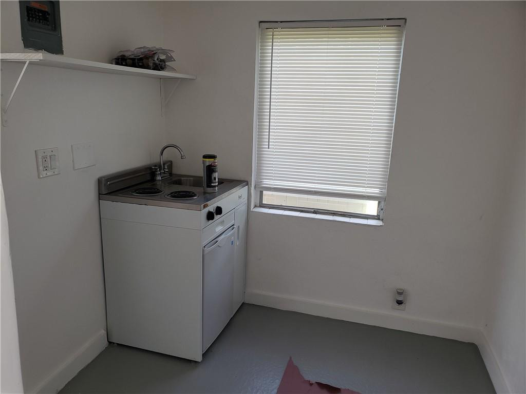 CROISSANT PARK RESUB - Residential Lease