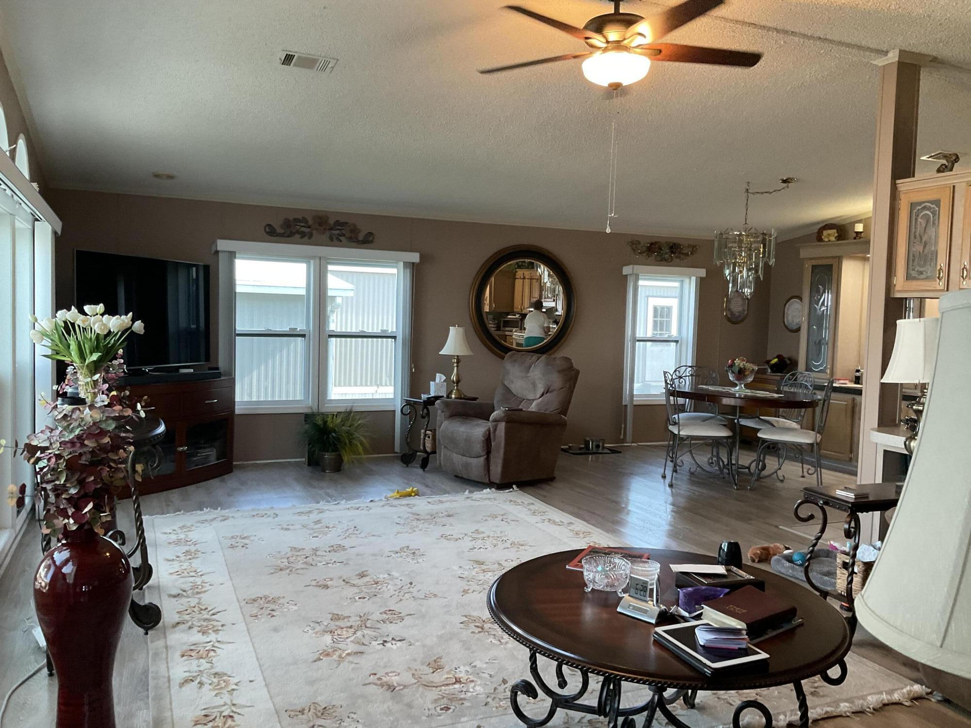 OASIS VILLAGE - Residential