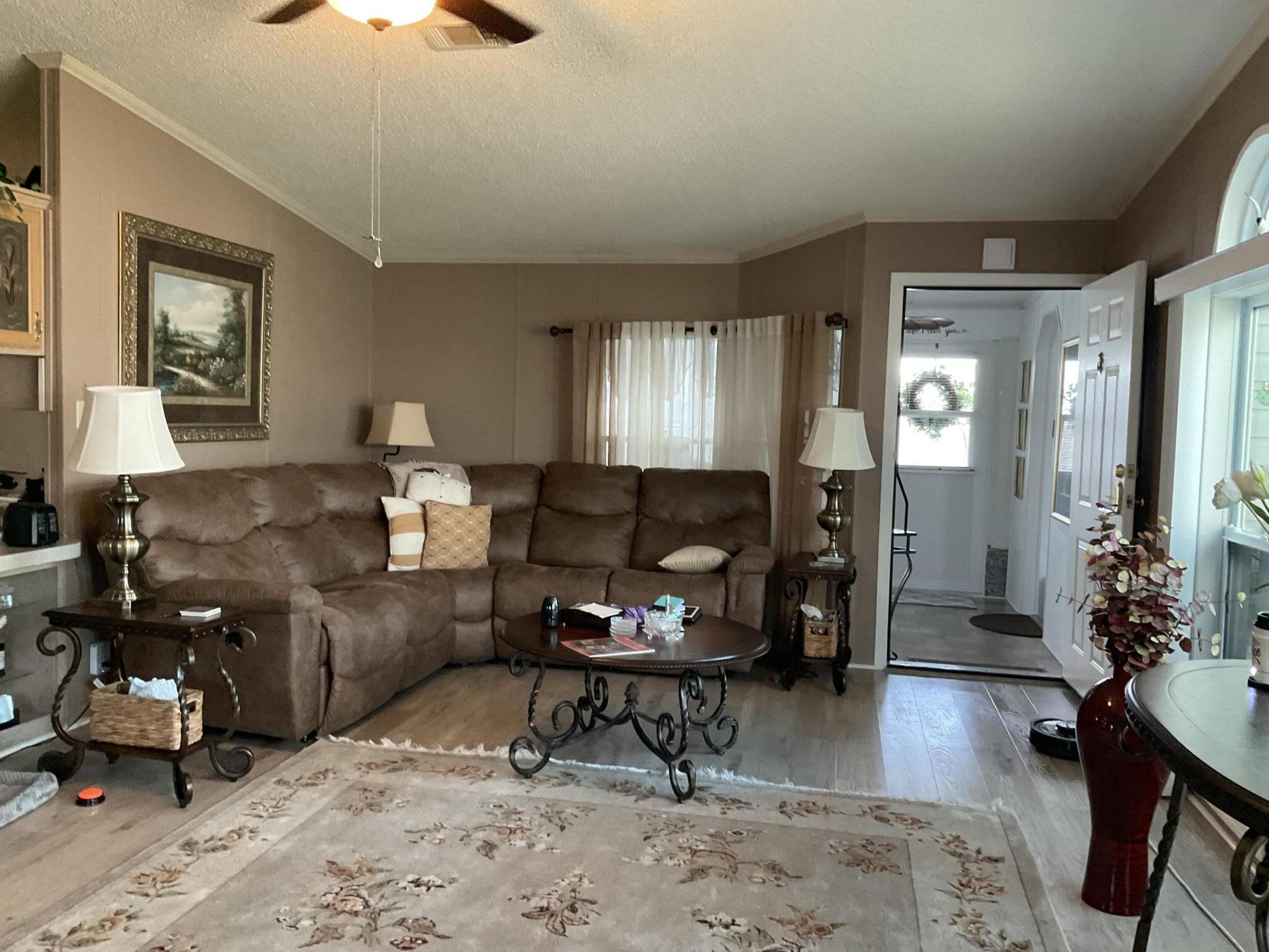 OASIS VILLAGE - Residential