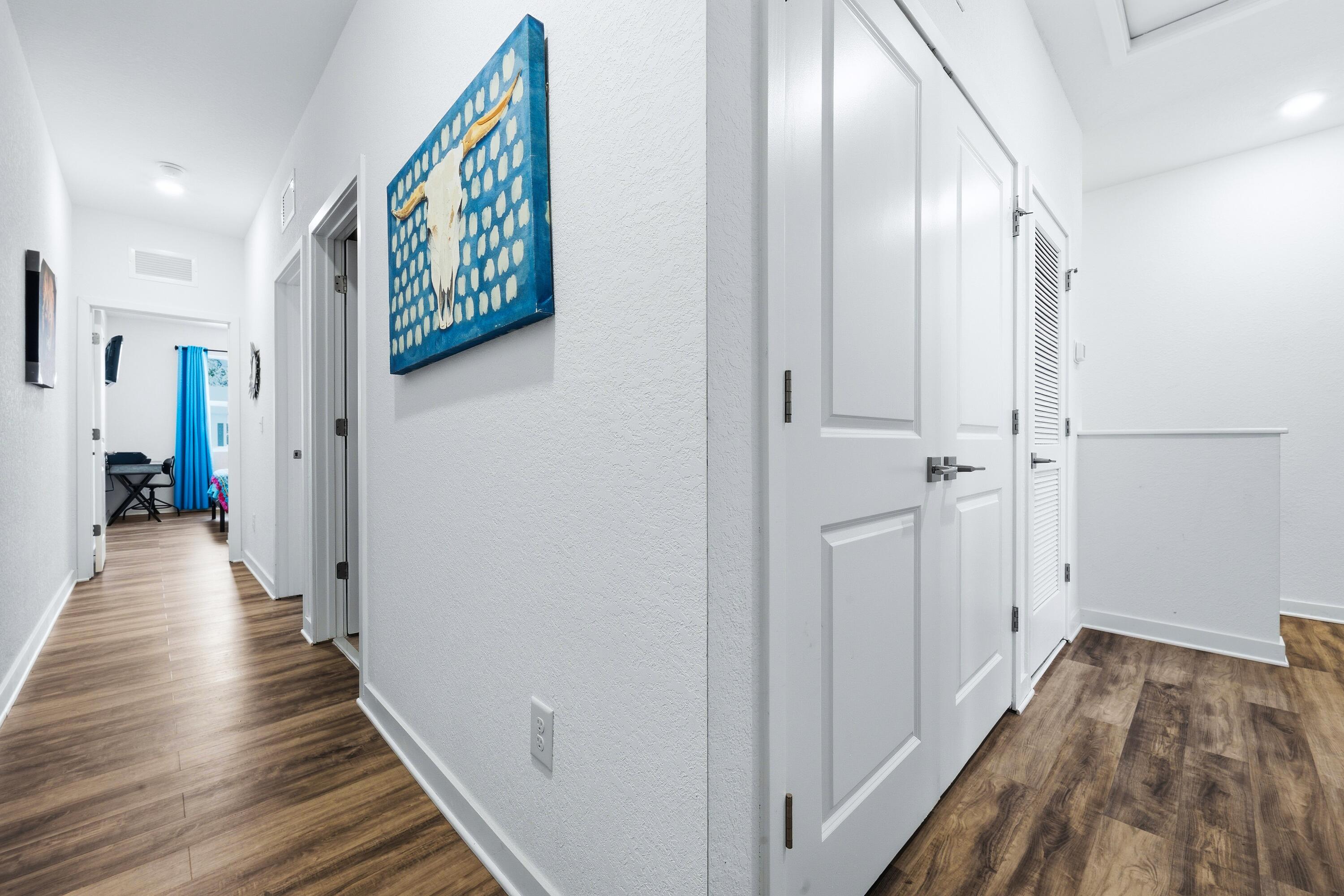 RIVIERA COVE - Residential