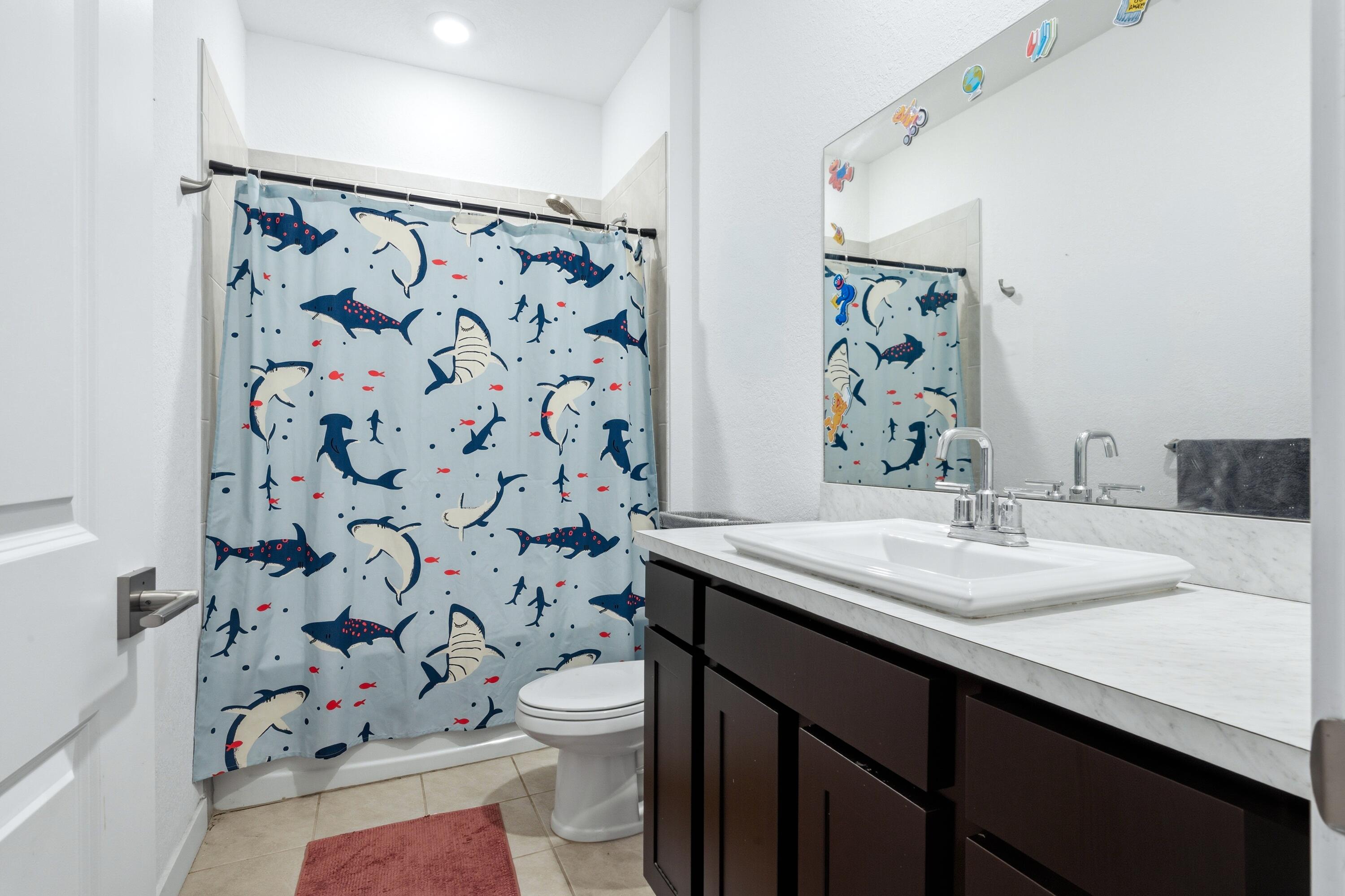 RIVIERA COVE - Residential