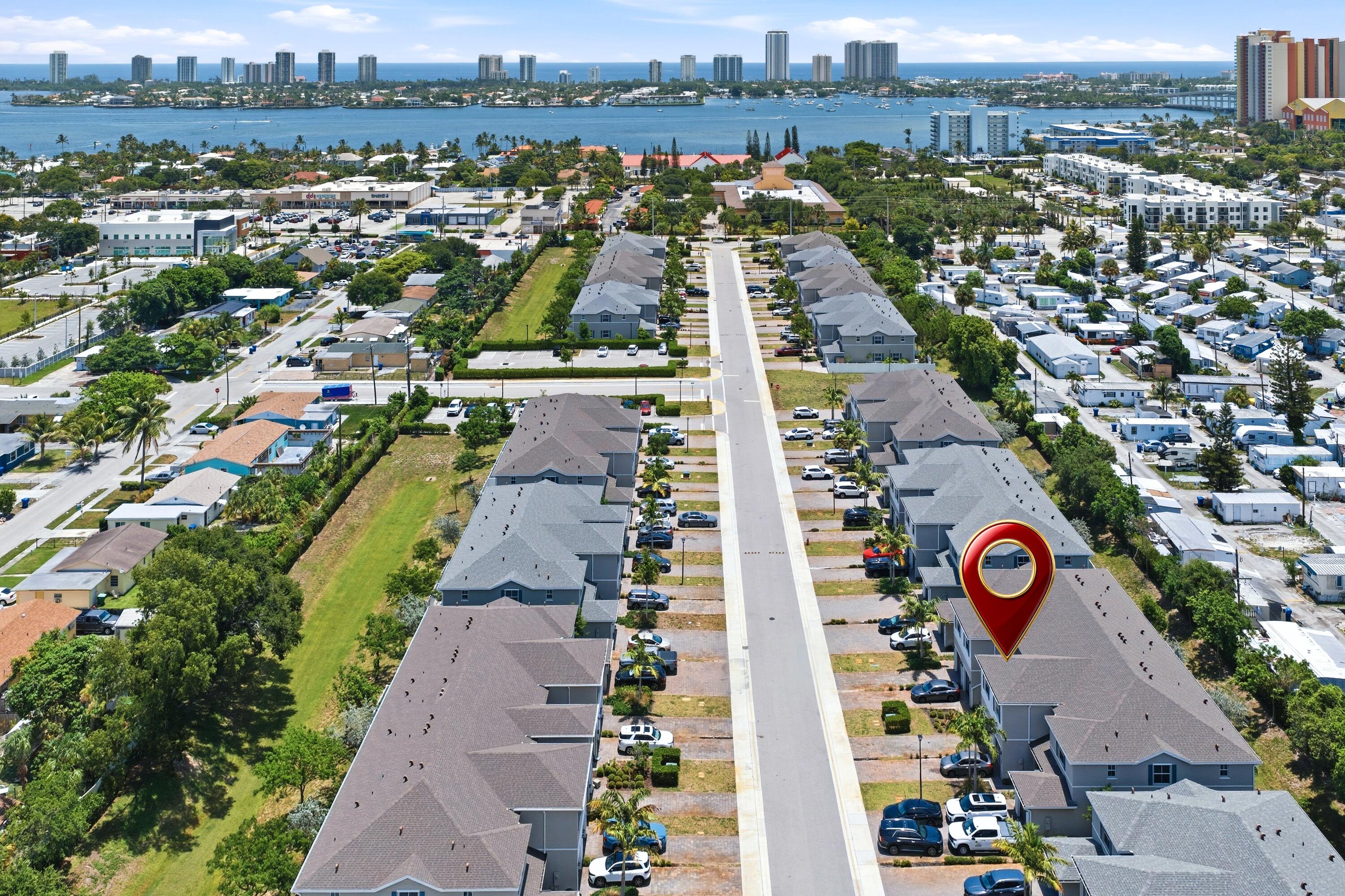 RIVIERA COVE - Residential