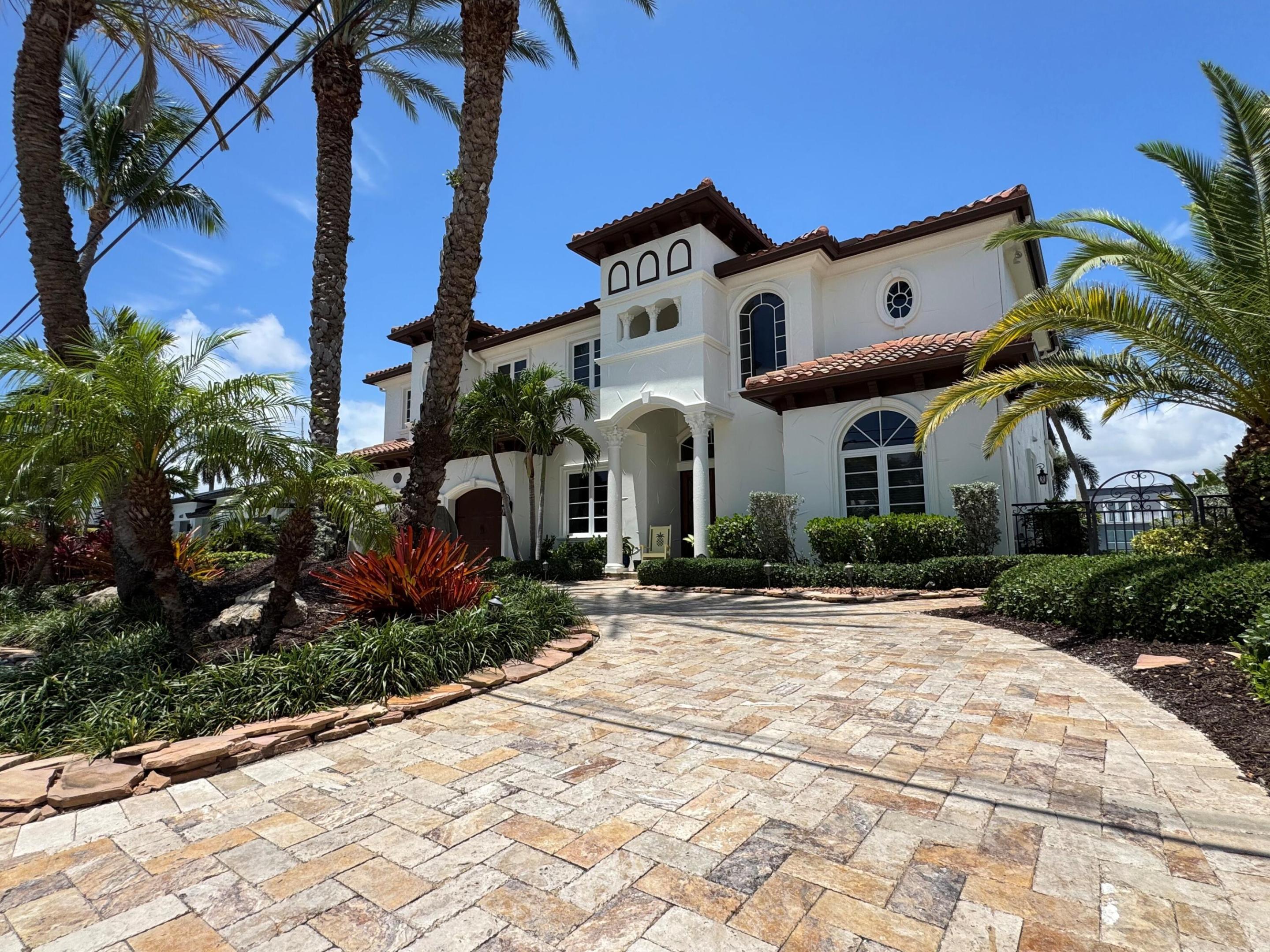 VENETIAN ISLES 3RD SEC - Residential