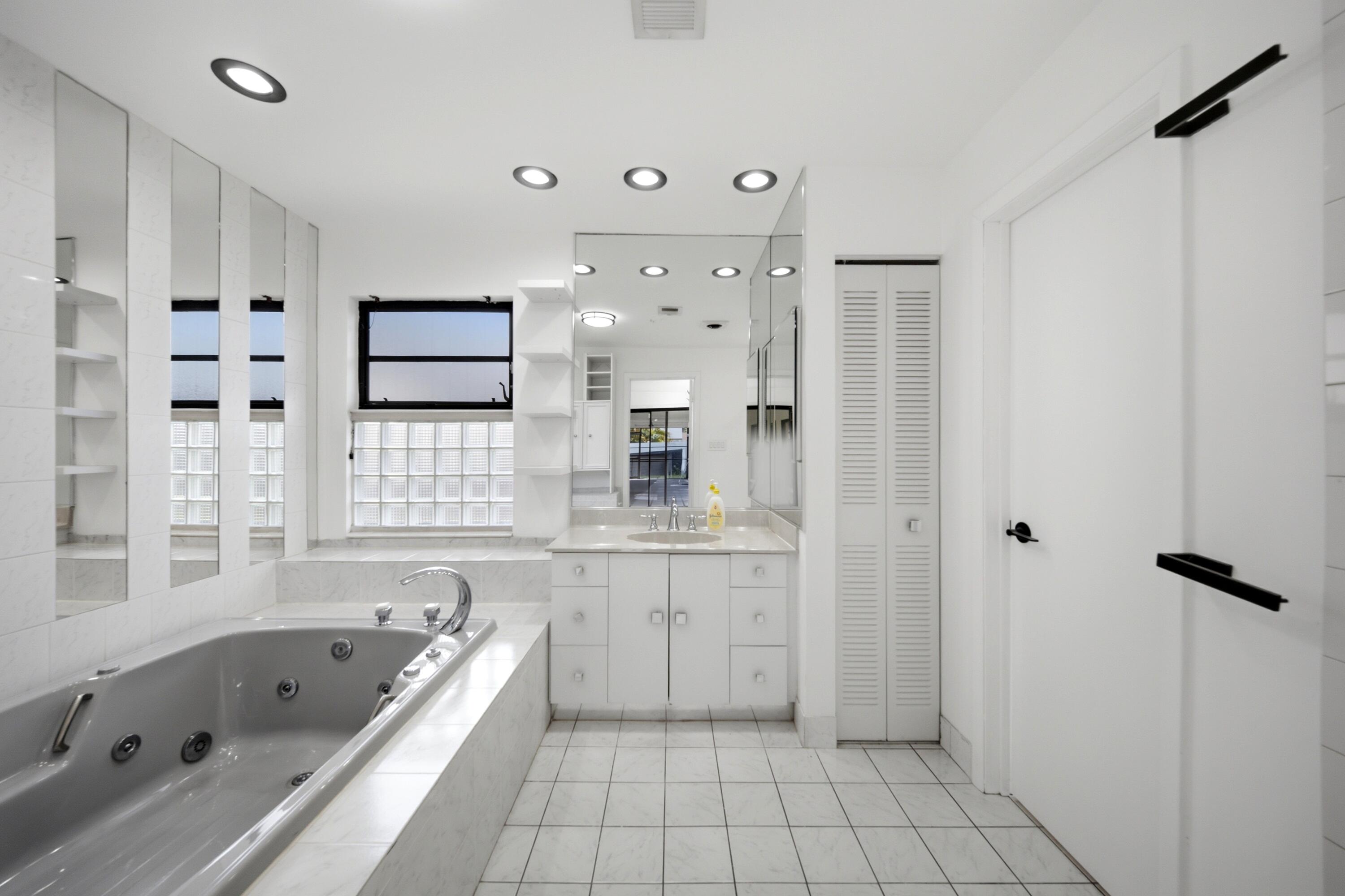 WOODMONT TRACT 53 - Residential