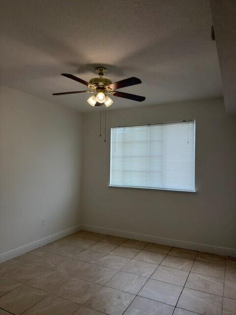MEZZANO CONDO - Residential Lease