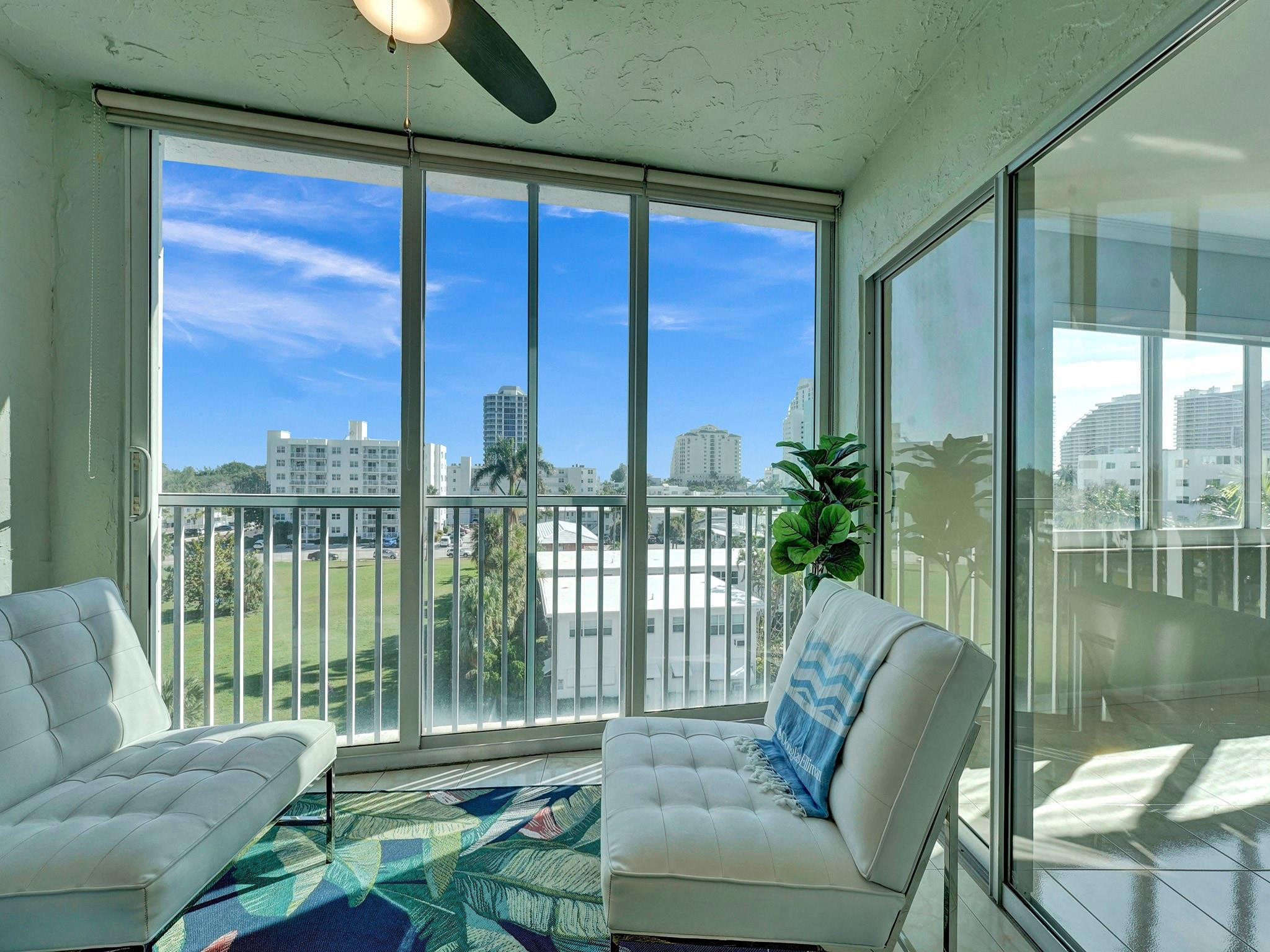 NAUTICAL TOWERS CONDO - Residential