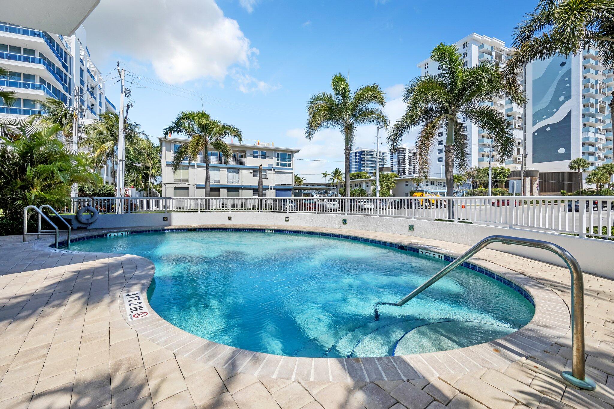 NAUTICAL TOWERS CONDO - Residential
