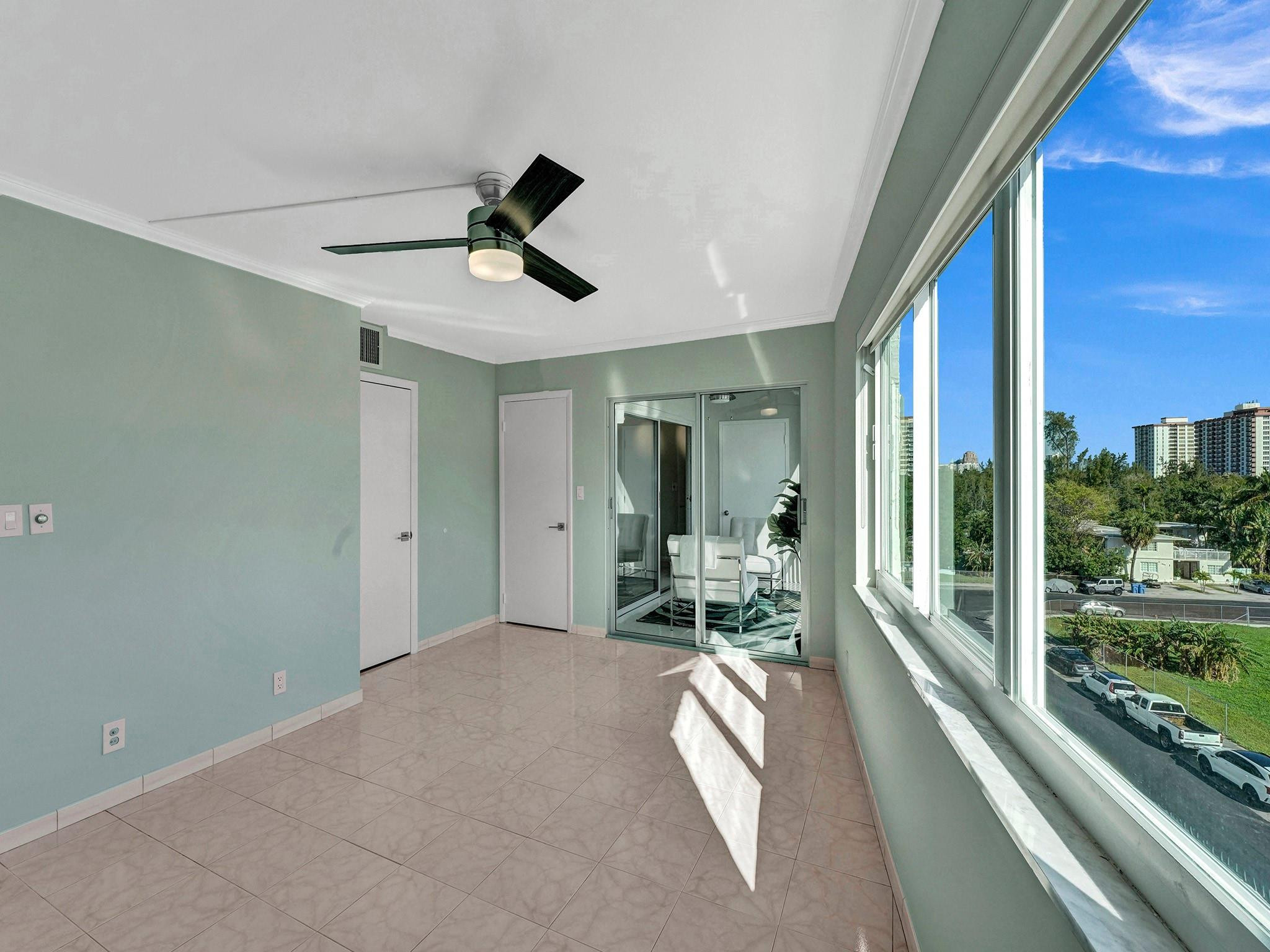 NAUTICAL TOWERS CONDO - Residential