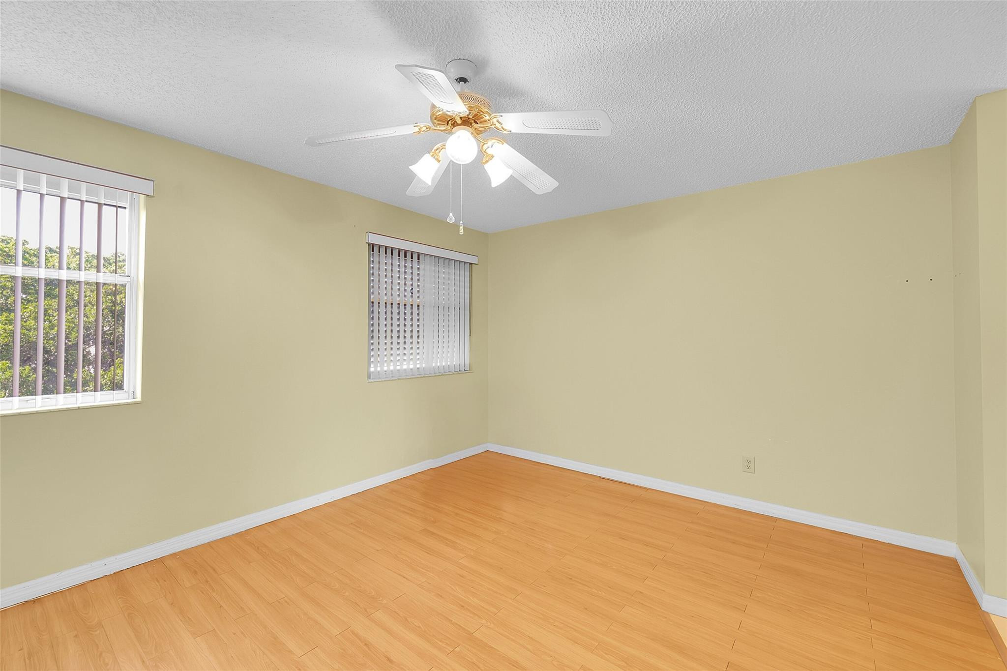Sunrise Lakes Phase IV - Residential