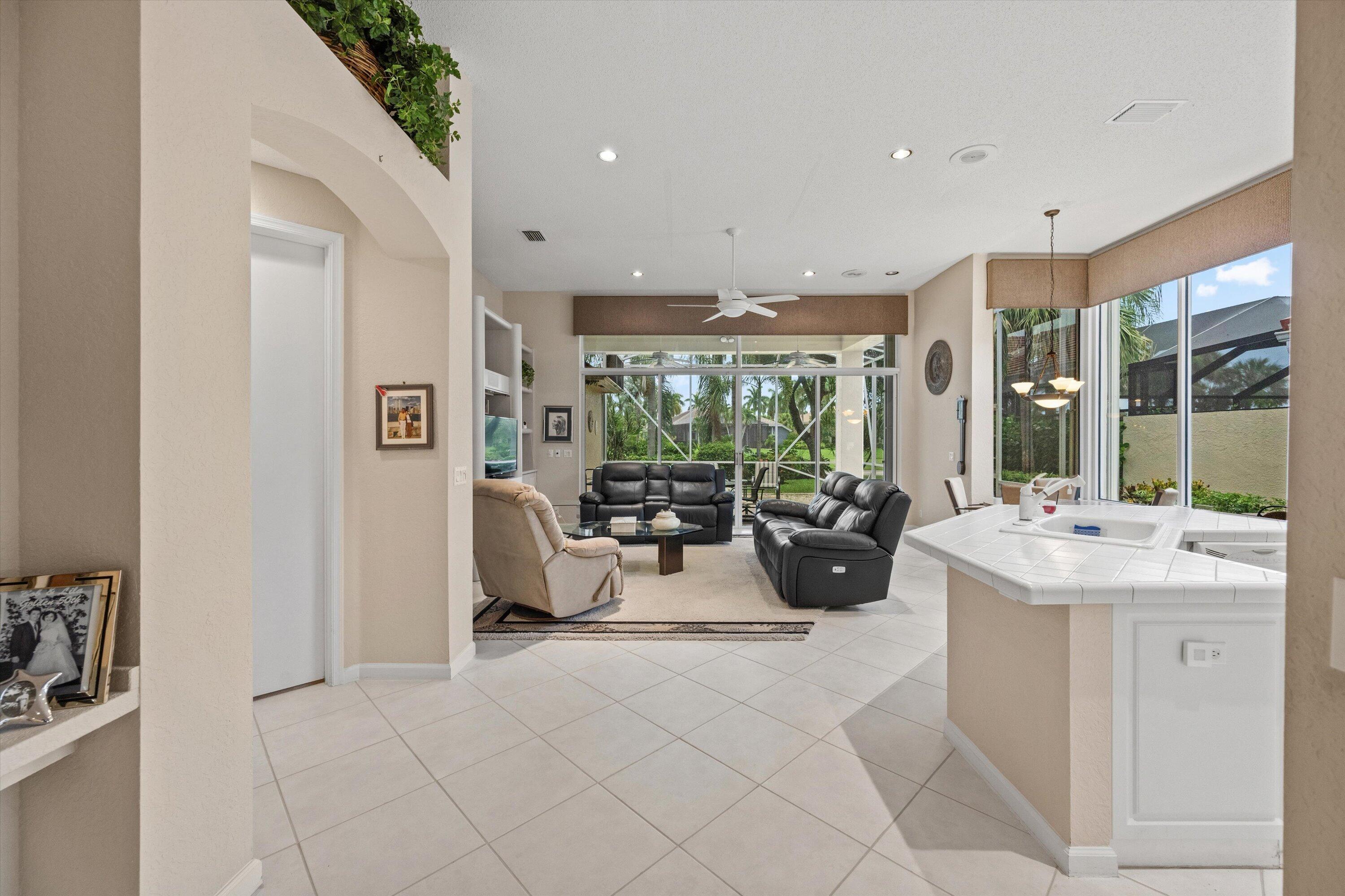 WYCLIFFE - Huntington - Residential