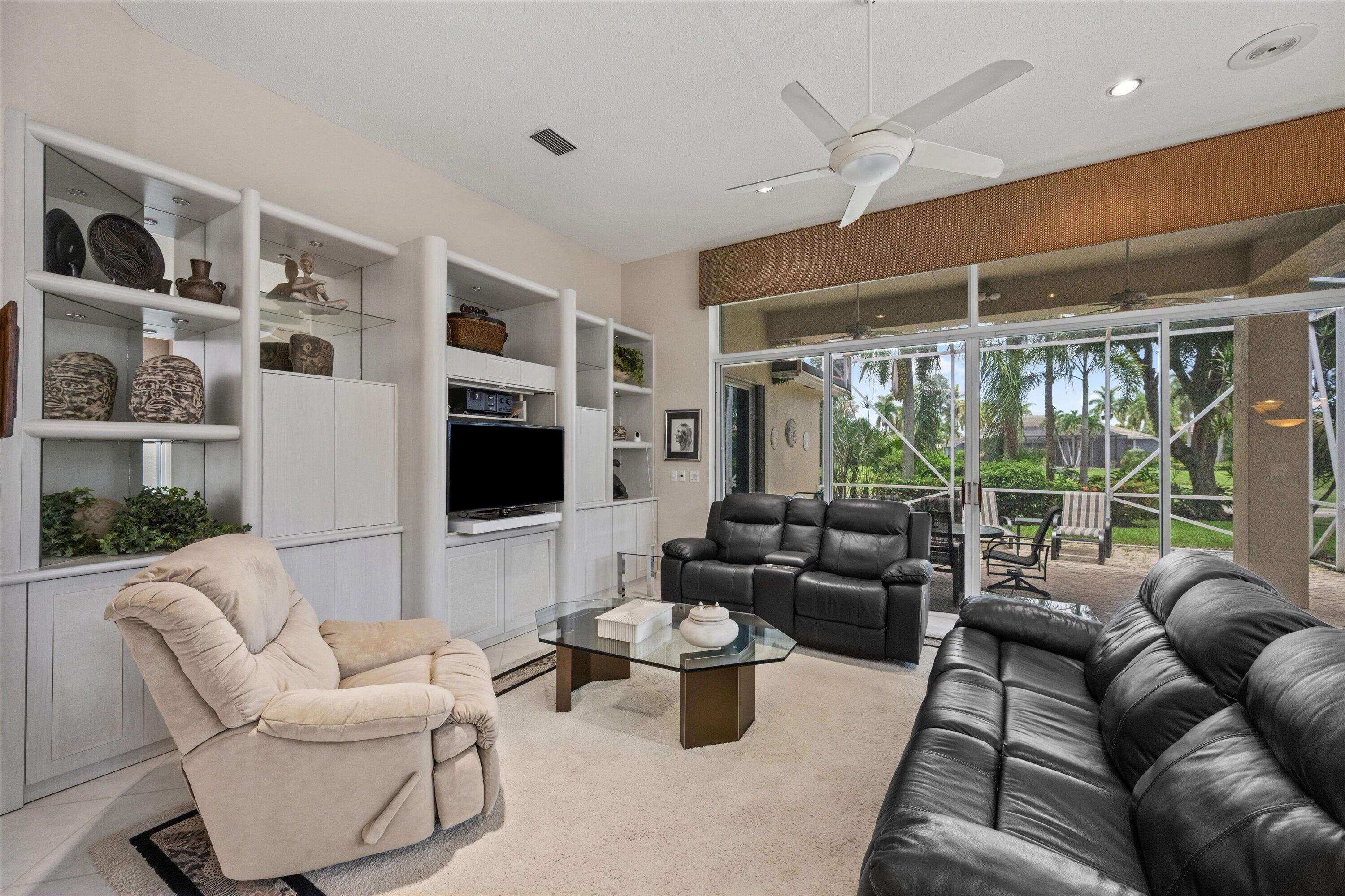 WYCLIFFE - Huntington - Residential