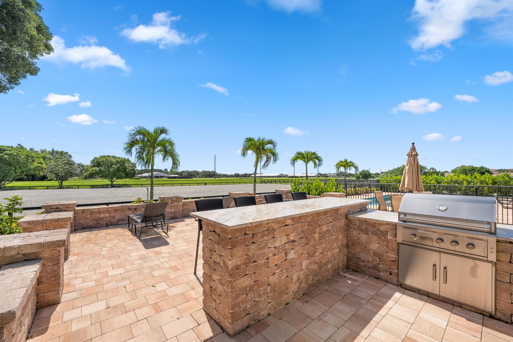 PALM BEACH POINT - Residential