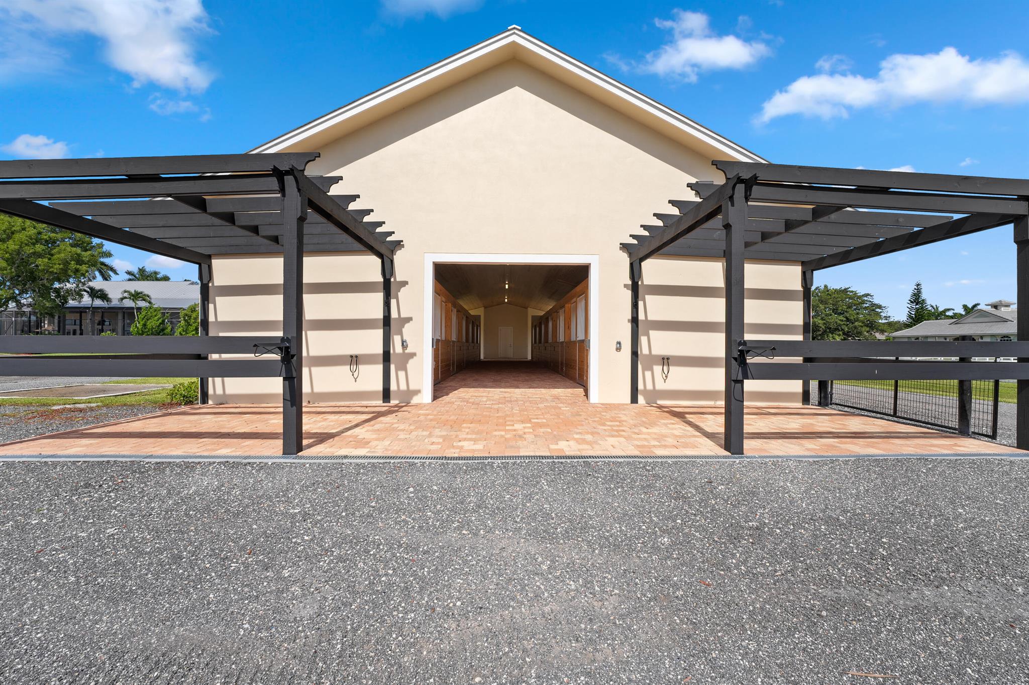 PALM BEACH POINT - Residential