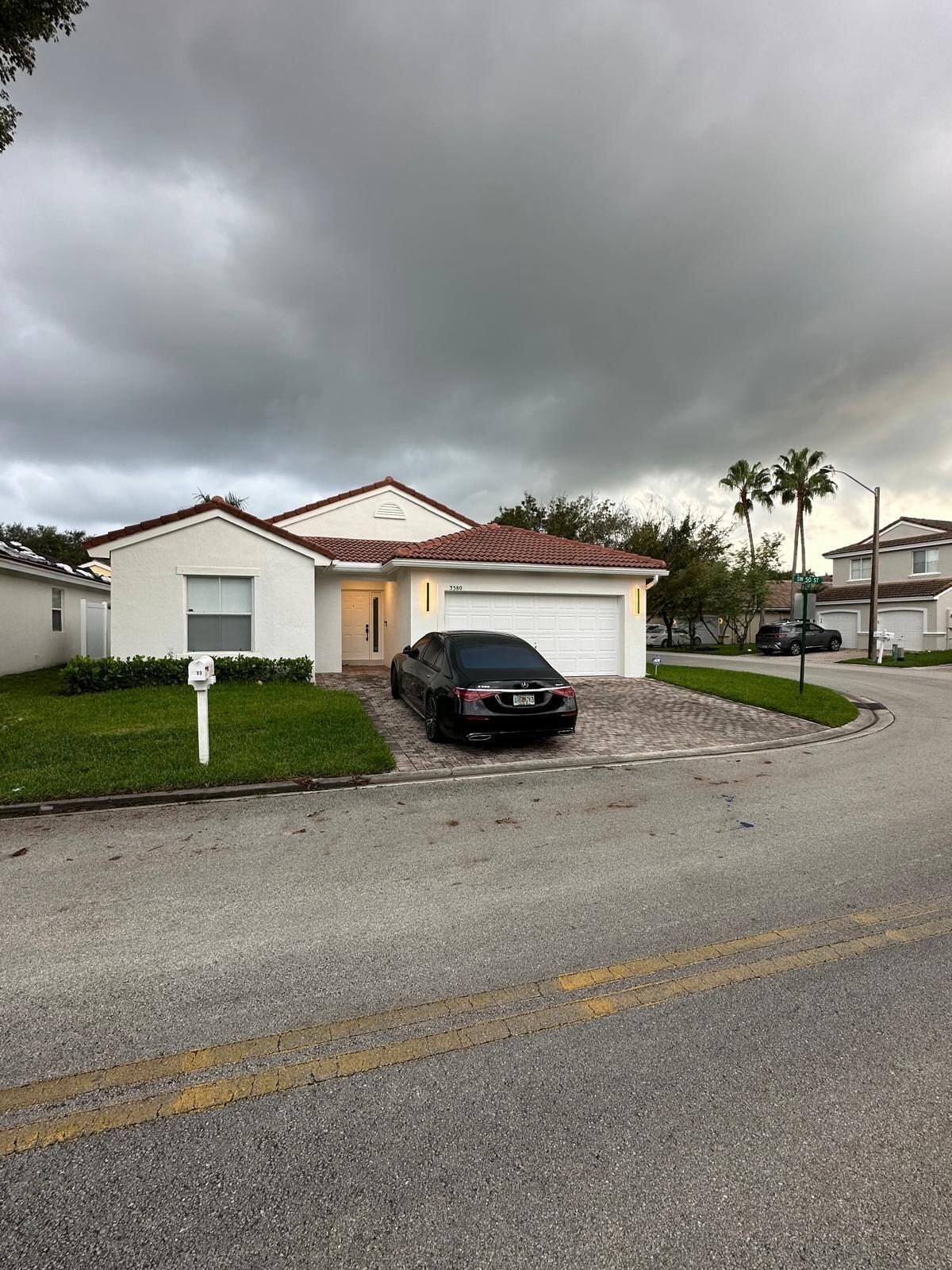 BANYAN OAKRIDGE PLAT - Residential