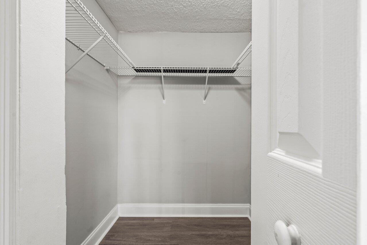 COURTYARDS AT DAVIE CONDO - Residential