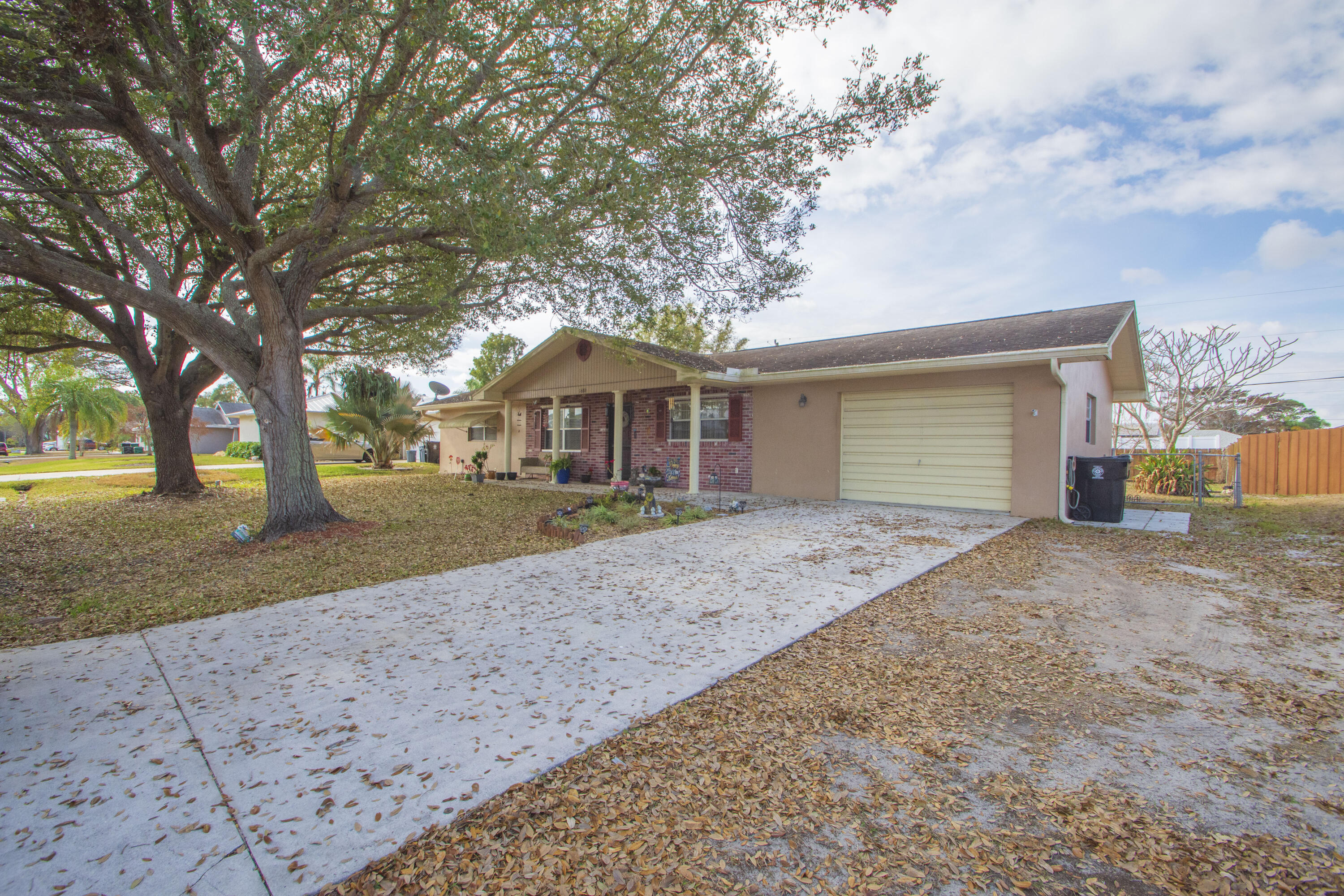PORT ST LUCIE SECTION 13 - Residential