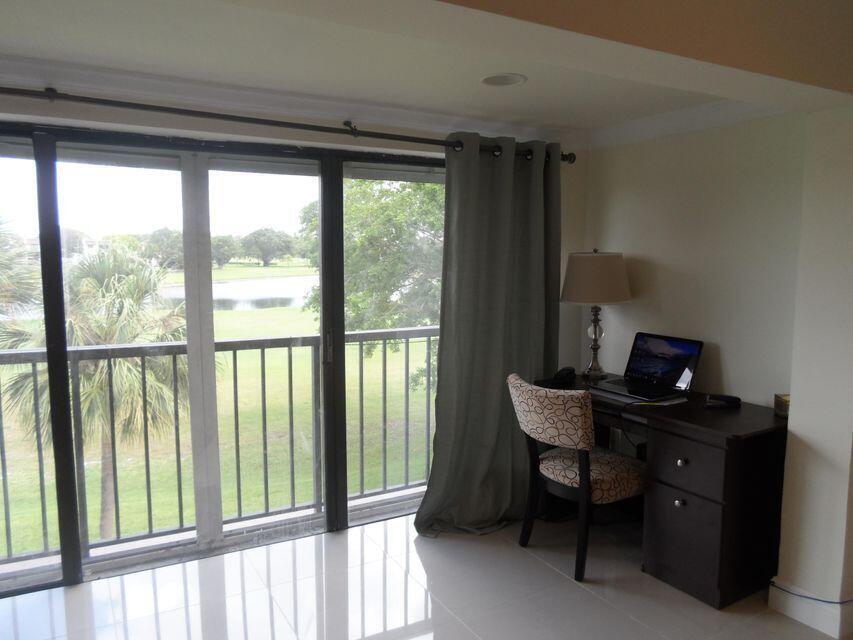 FOUNTAINS OF PALM BEACH CONDO 4 - Residential Lease