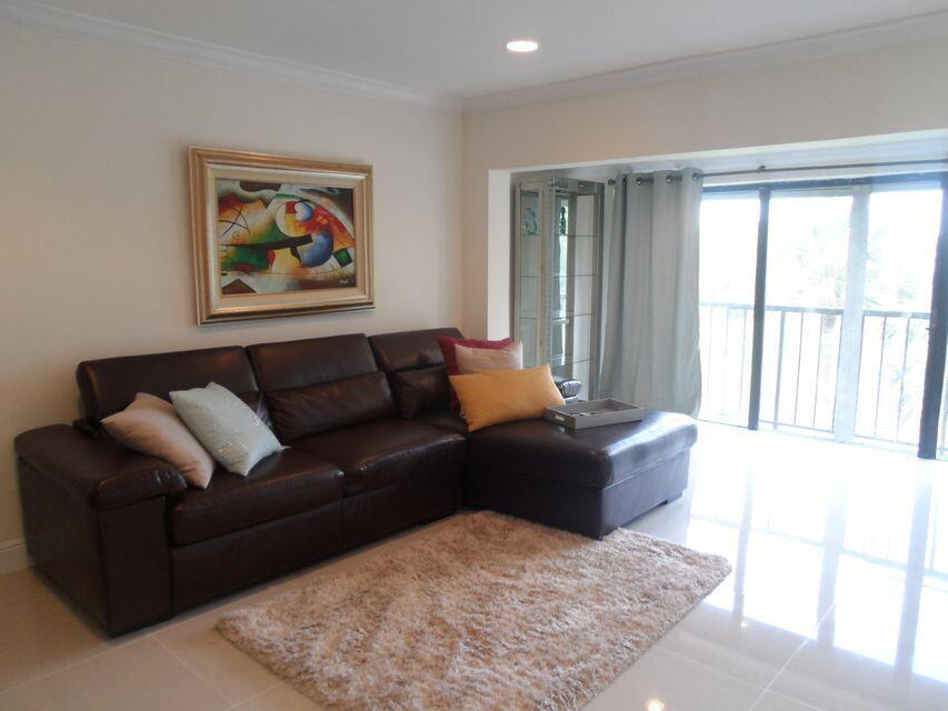 FOUNTAINS OF PALM BEACH CONDO 4 - Residential Lease