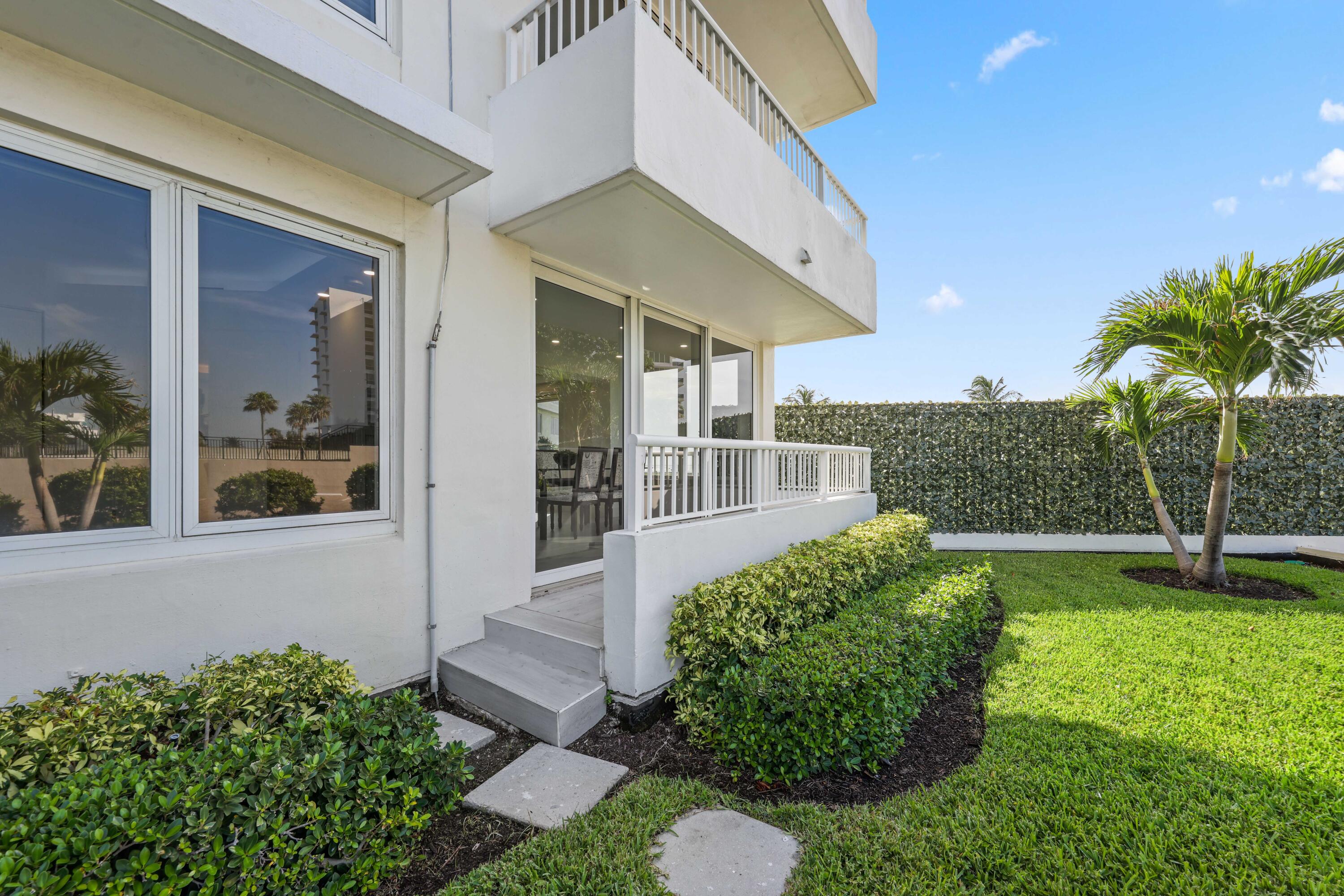 SABAL SHORES APTS CONDO - Residential