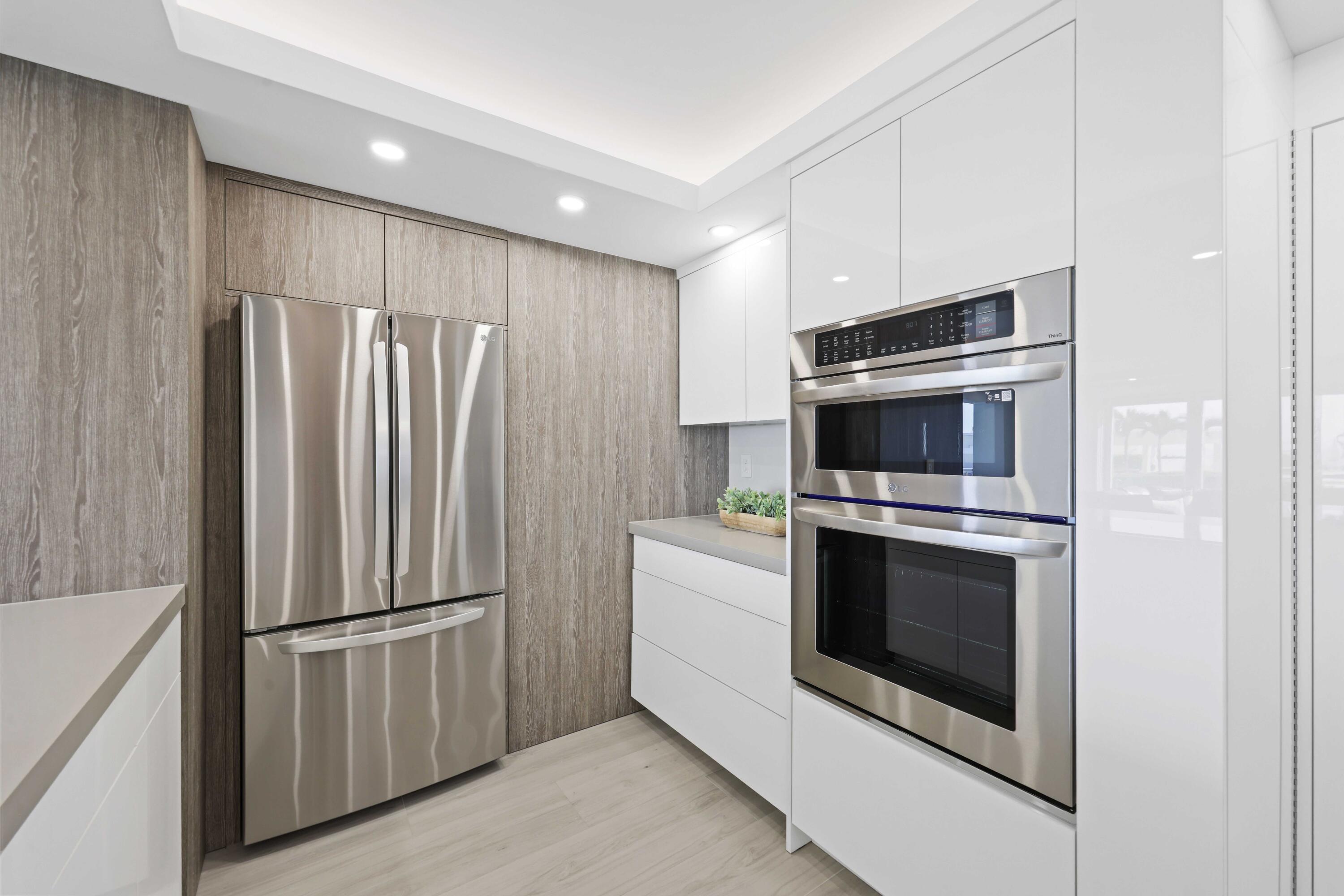SABAL SHORES APTS CONDO - Residential