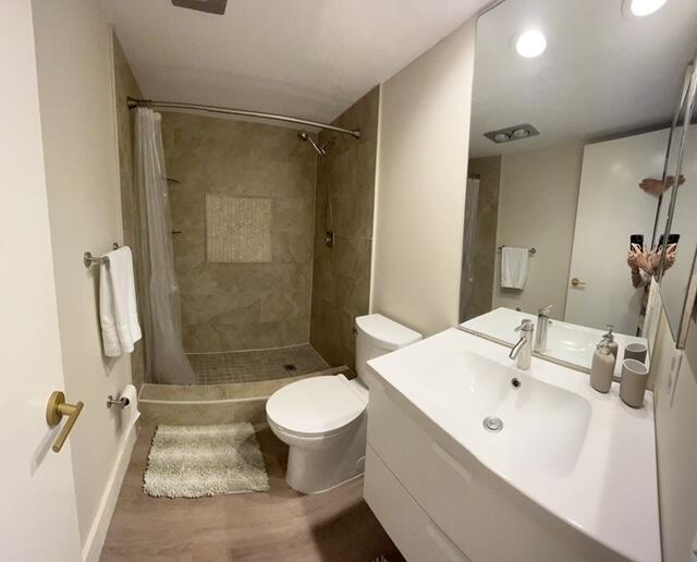 NO 113 PALM-AIRE COUNTRY CLUB - Residential Lease
