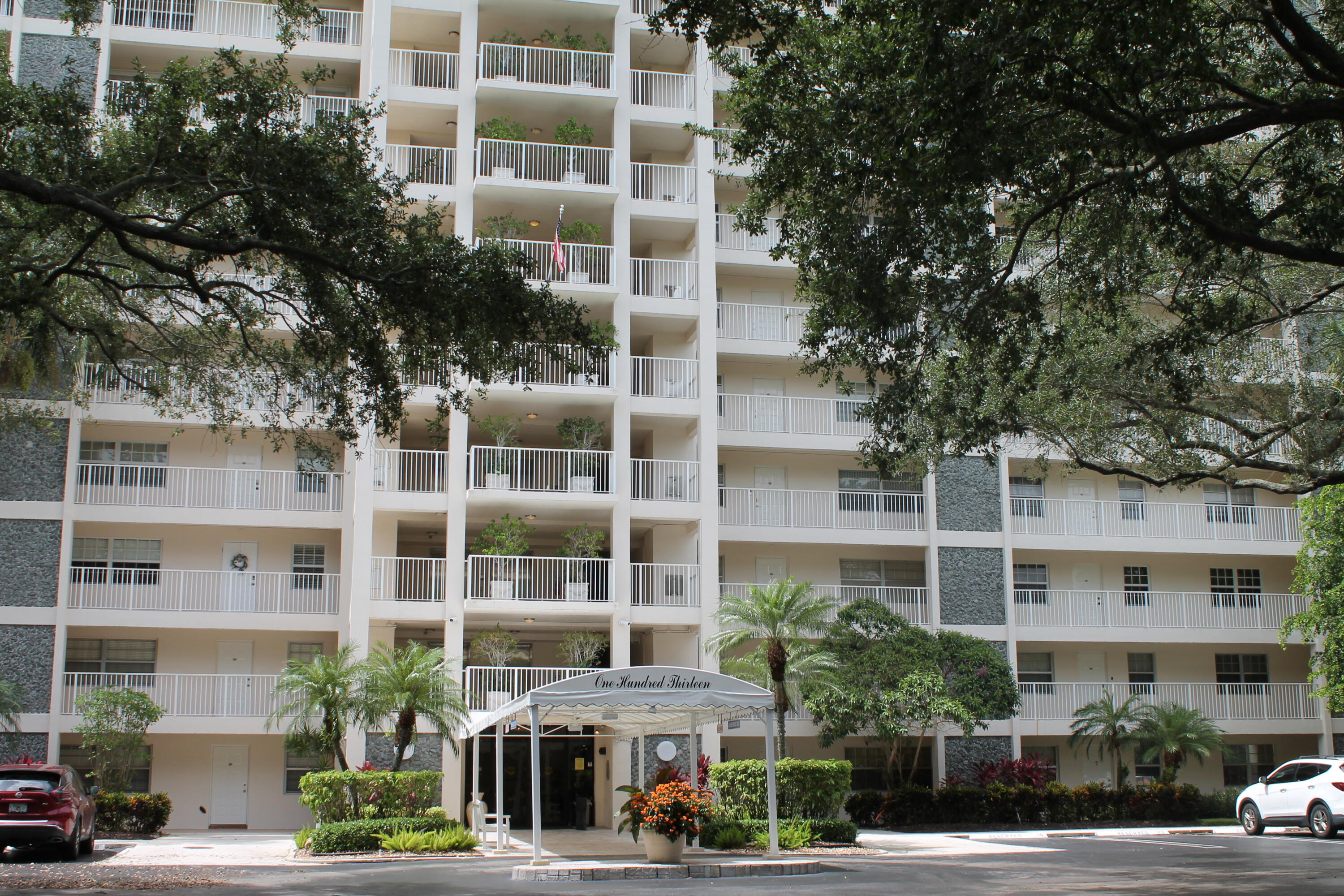 NO 113 PALM-AIRE COUNTRY CLUB - Residential Lease