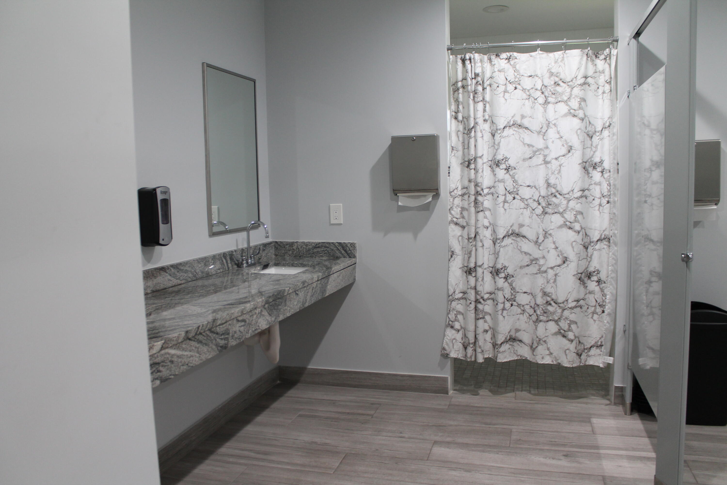 NO 113 PALM-AIRE COUNTRY CLUB - Residential Lease