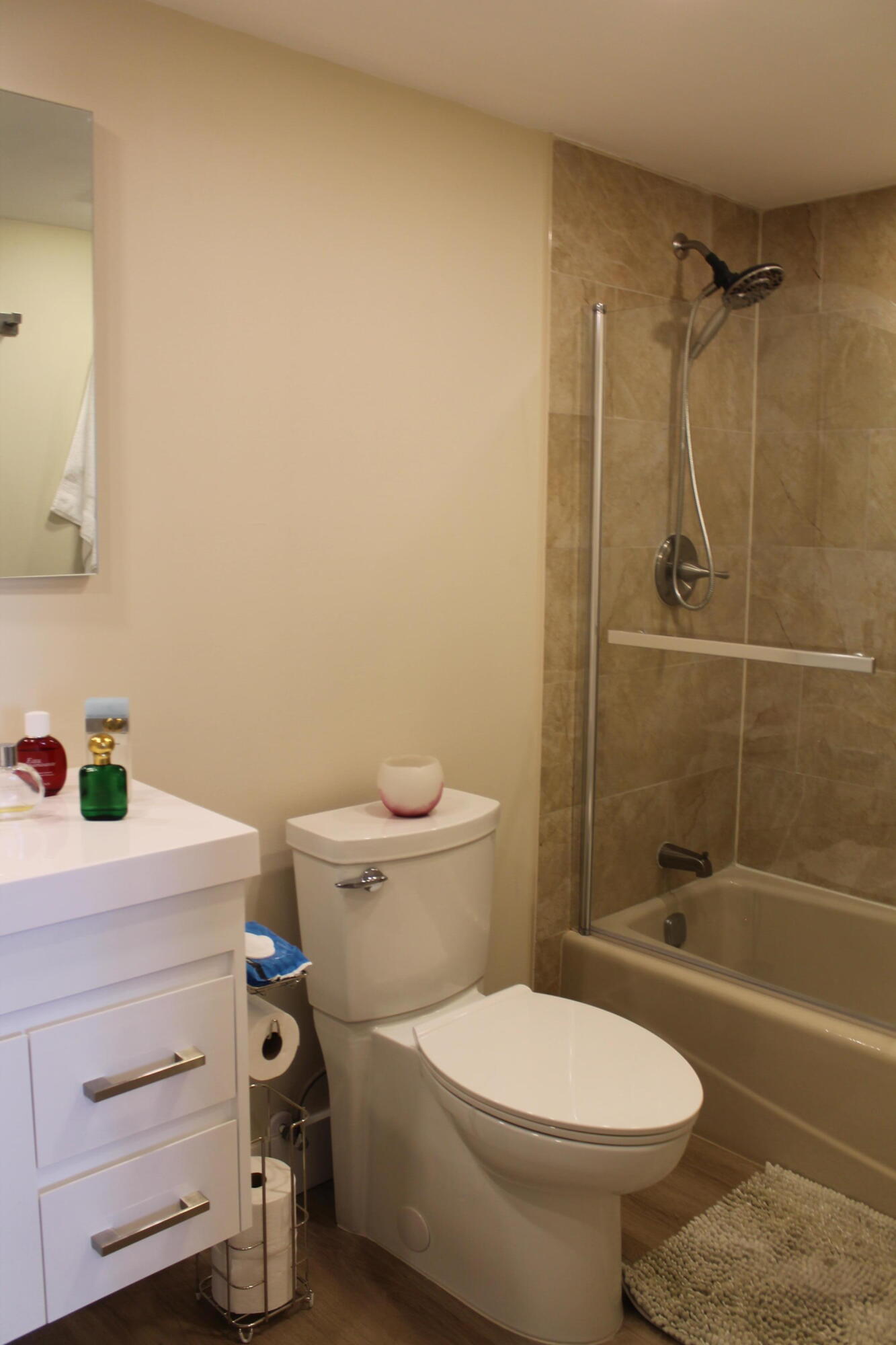 NO 113 PALM-AIRE COUNTRY CLUB - Residential Lease
