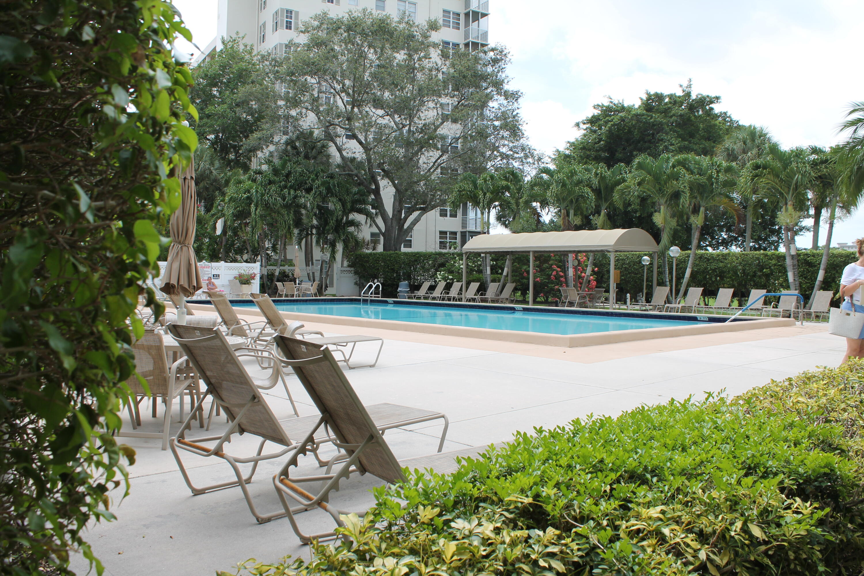 NO 113 PALM-AIRE COUNTRY CLUB - Residential Lease