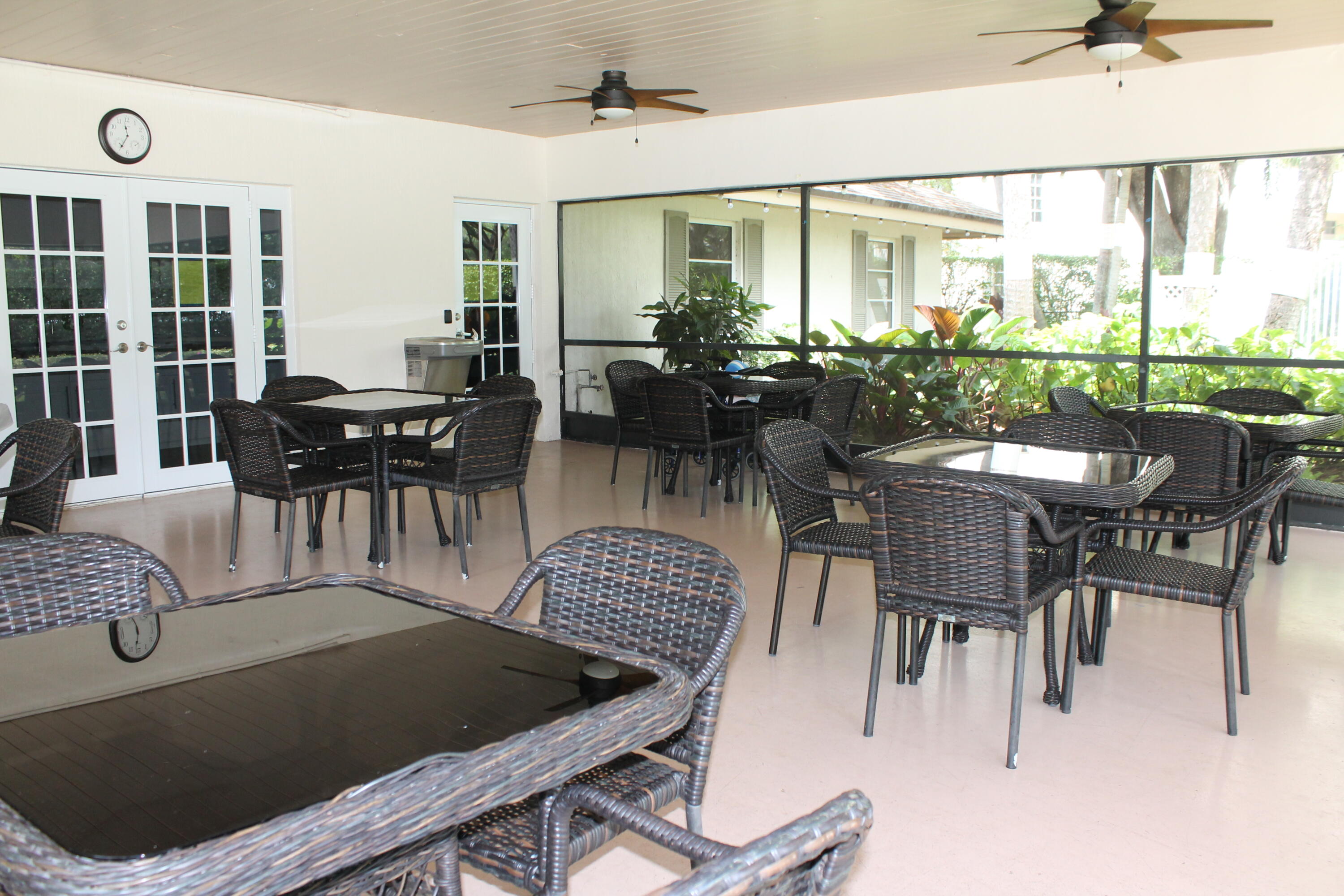 NO 113 PALM-AIRE COUNTRY CLUB - Residential Lease