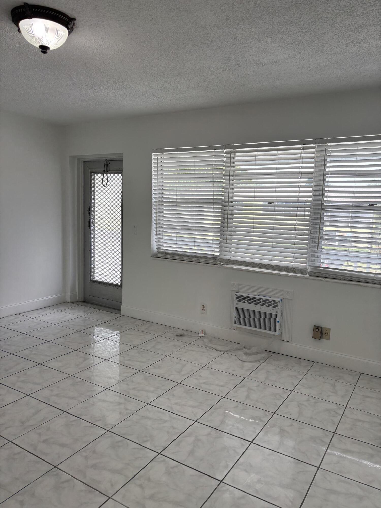 WINDSOR CONDOS - Residential