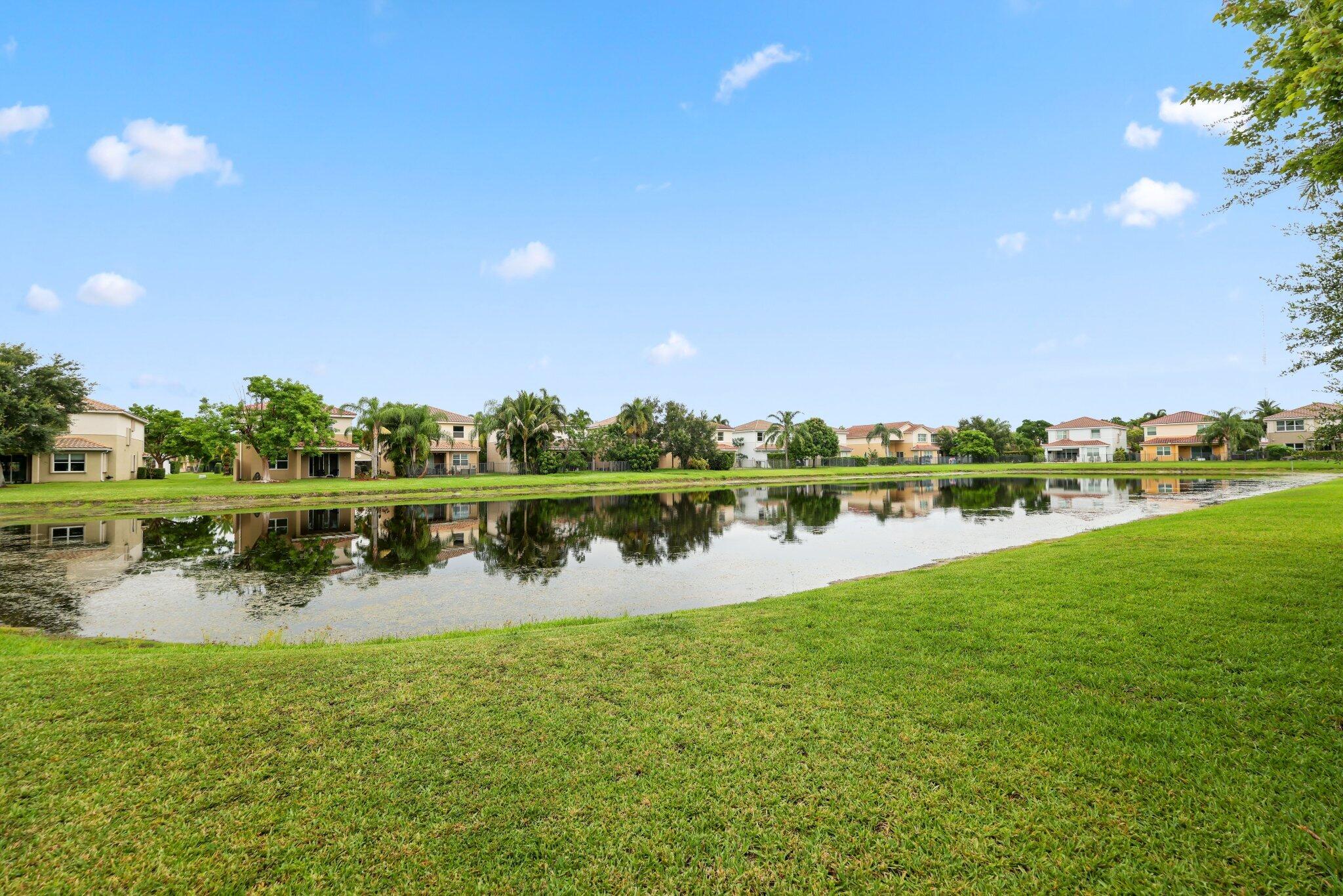 TRAILS AT CANYON 1 - Residential