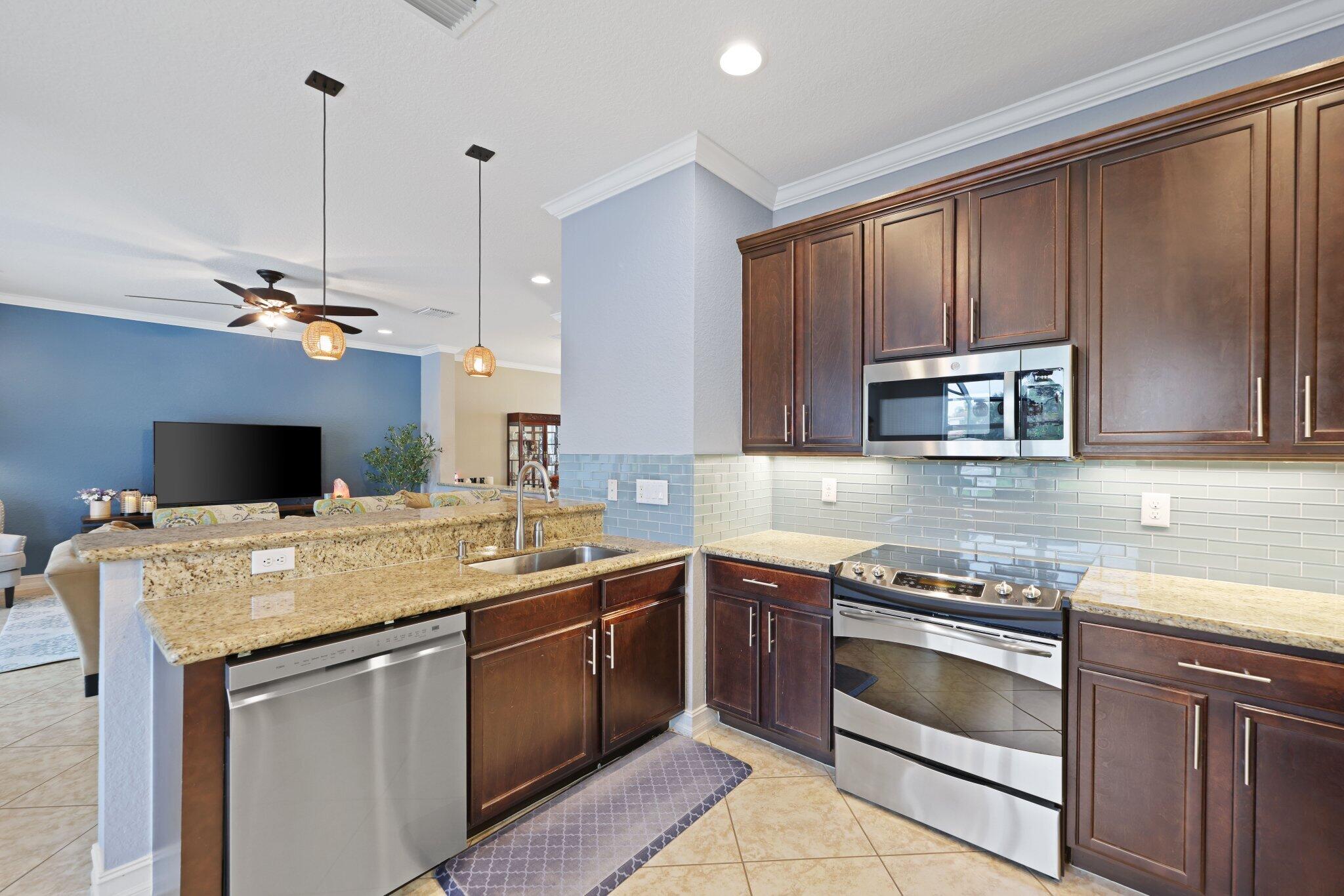 TRAILS AT CANYON 1 - Residential