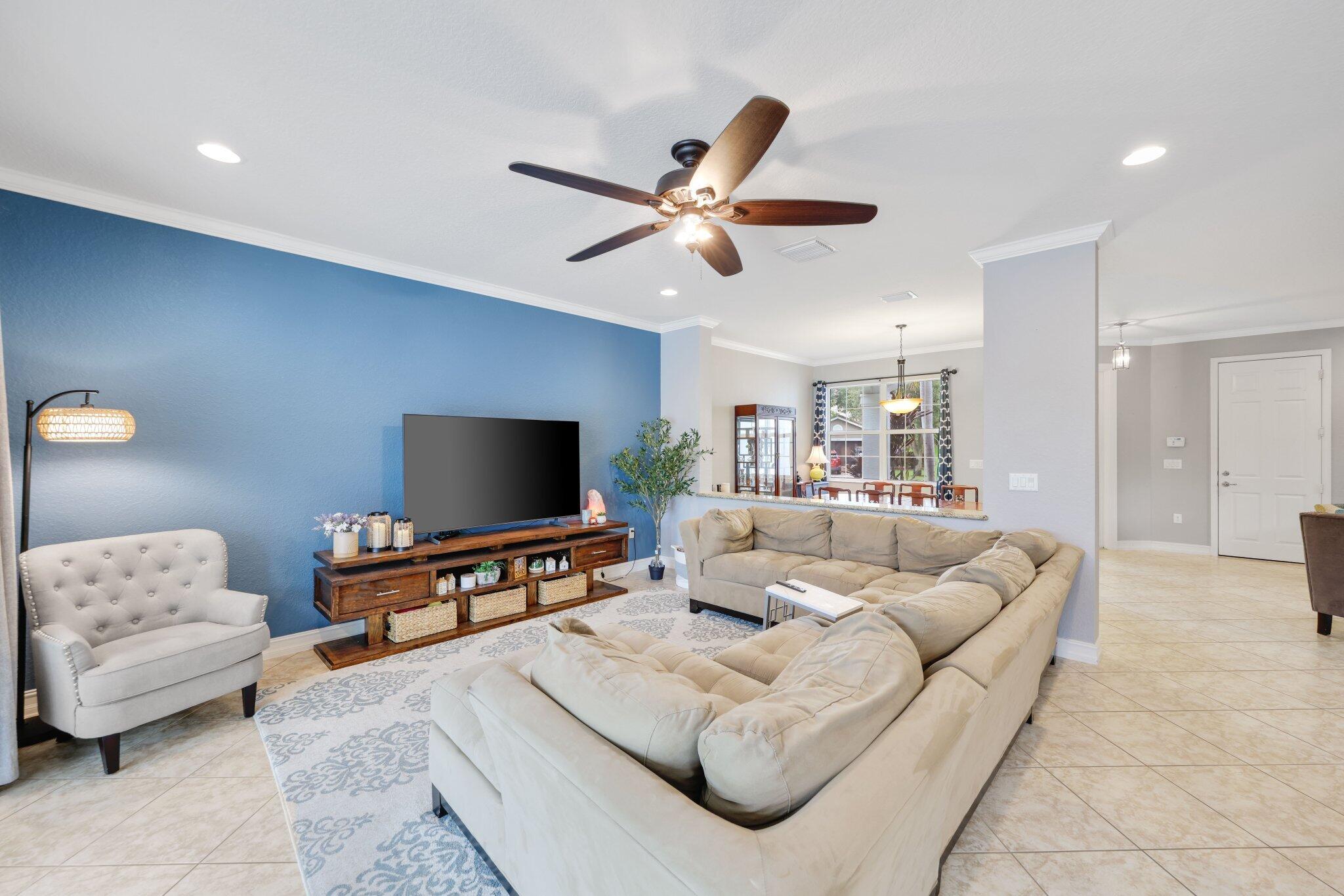 TRAILS AT CANYON 1 - Residential