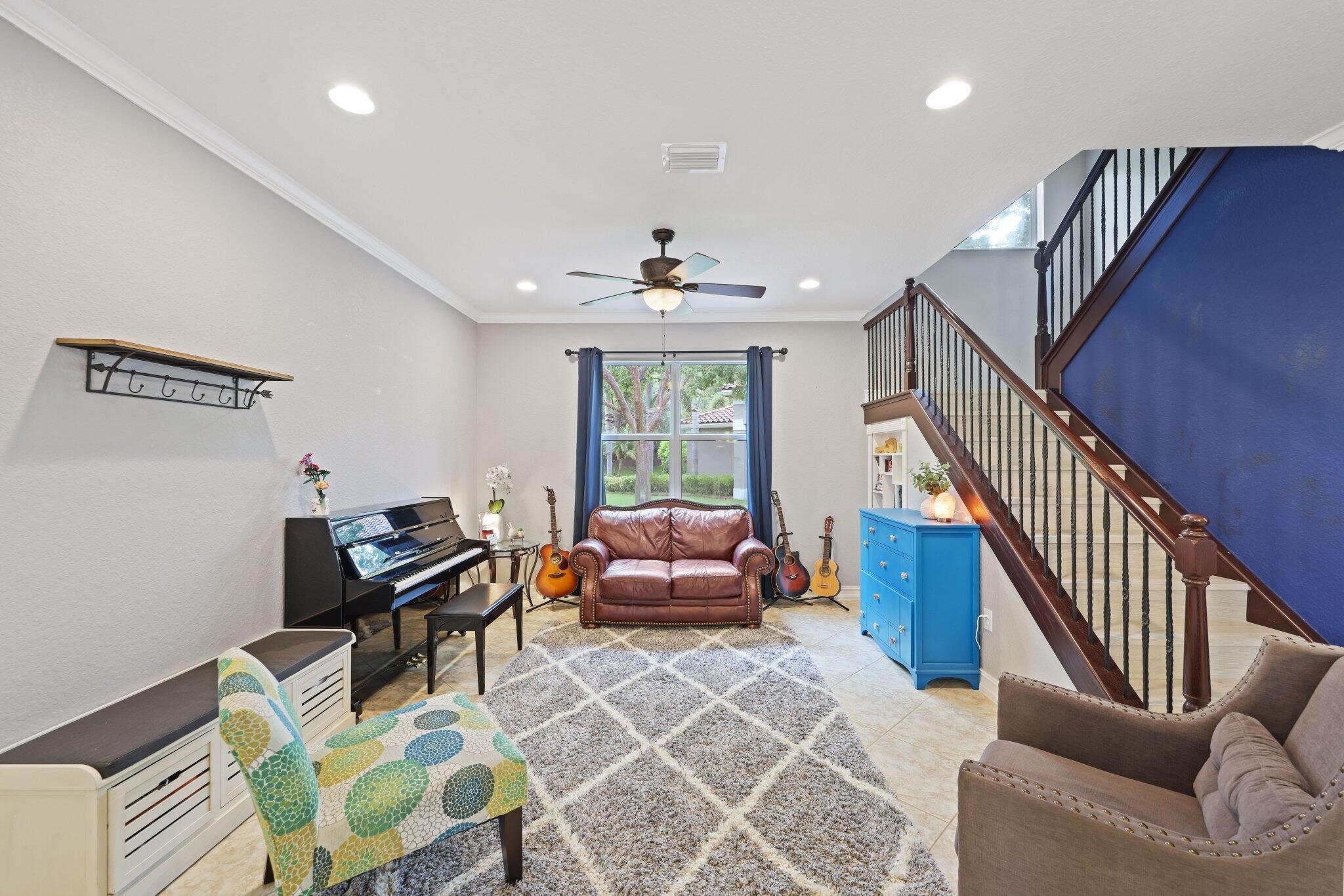 TRAILS AT CANYON 1 - Residential
